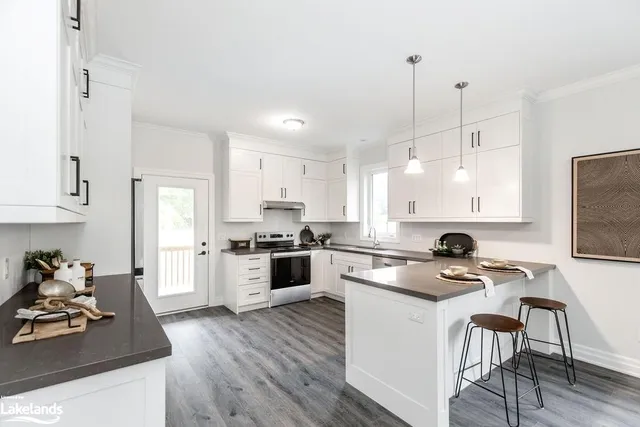 12 Natures Trail, Wasaga Beach 3