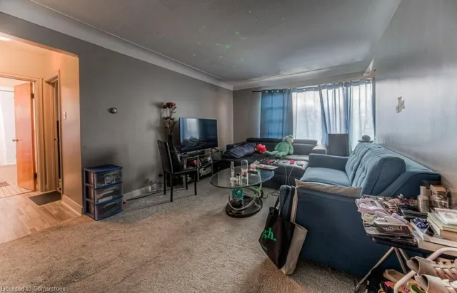 Additional property image - 15 Floral Cres