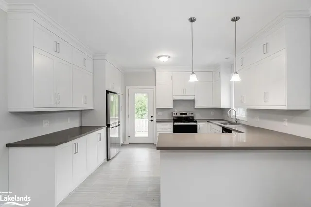 51 Natures Trail, Wasaga Beach 5