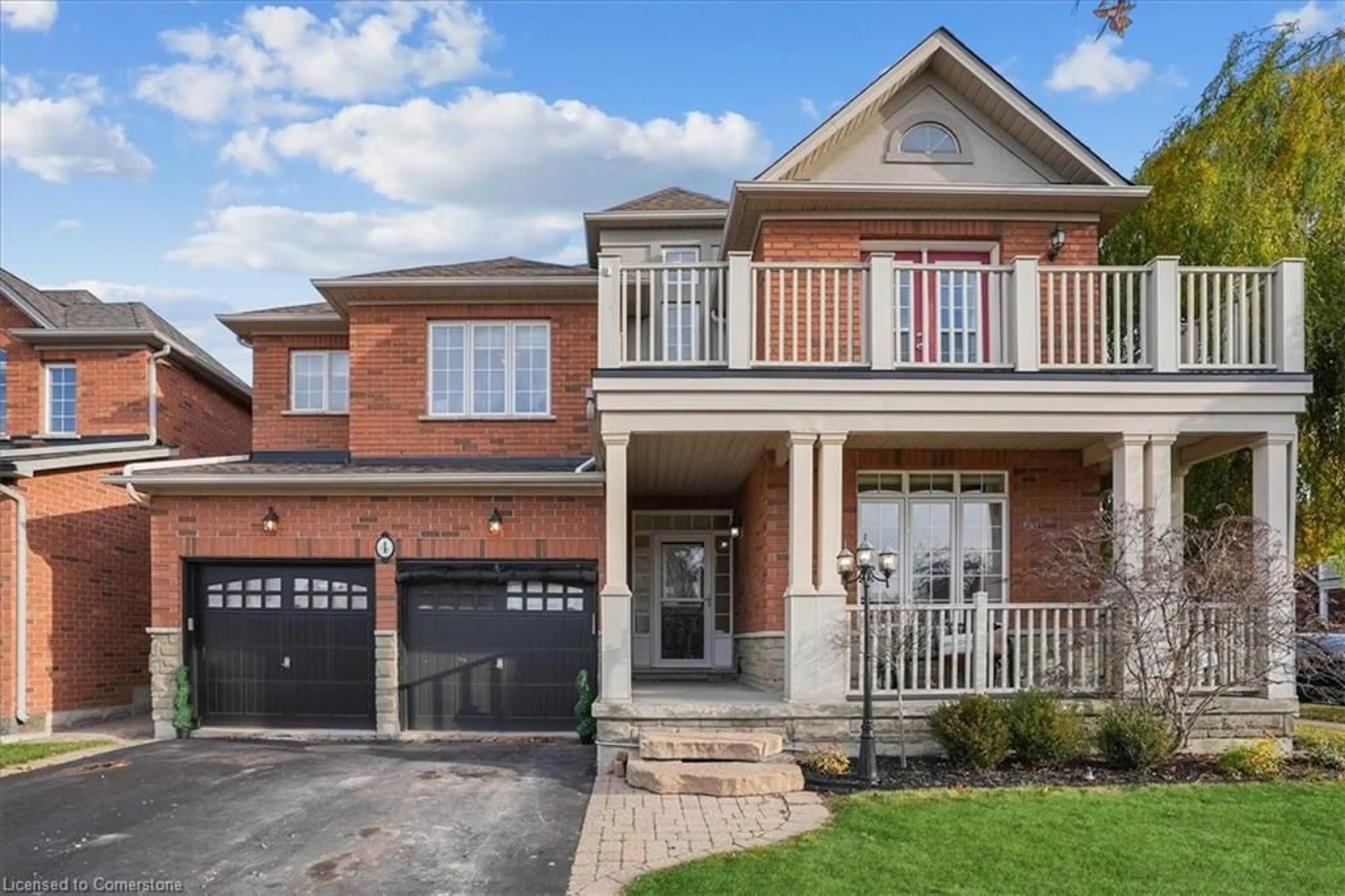 Home with brick exterior material for 4 Cardiff Lane, Stoney Creek Ontario L8E 6G1