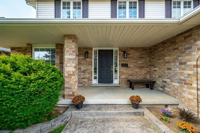 101 Thomas Blvd, Elora 4