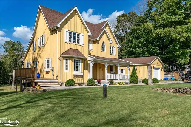 18 Blythe Shore Rd, Fenelon Falls 2