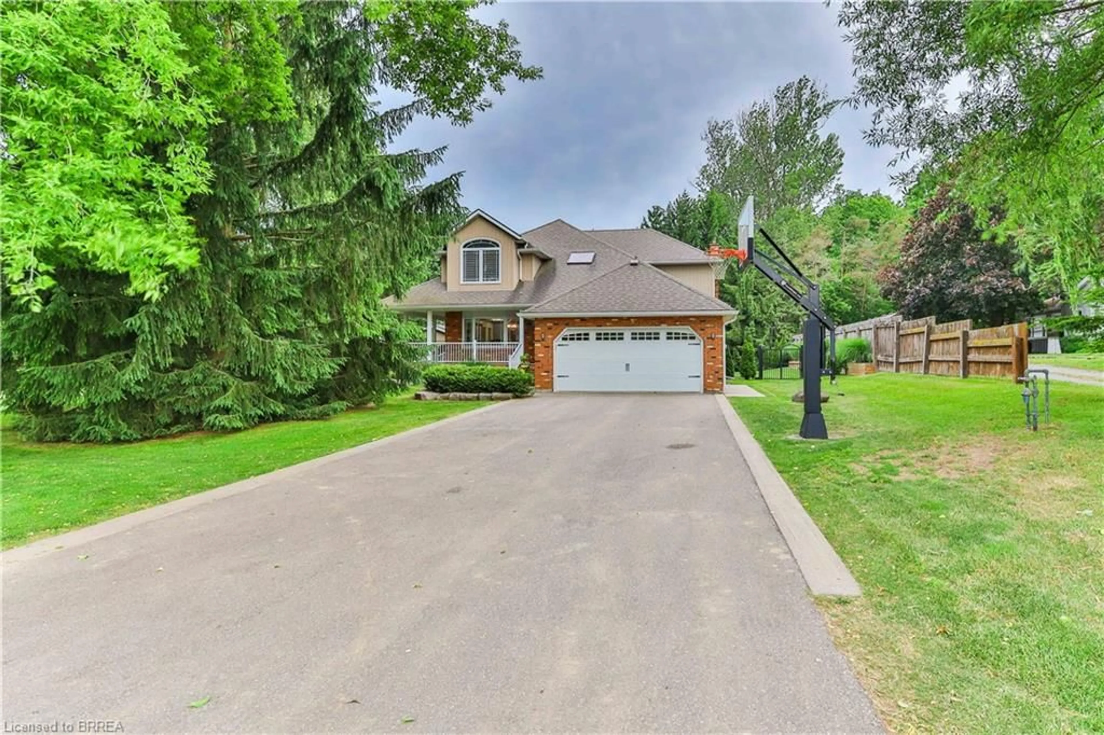 Frontside or backside of a home, the street view for 259 Blueline Rd, Norfolk Ontario N3Y 4K2