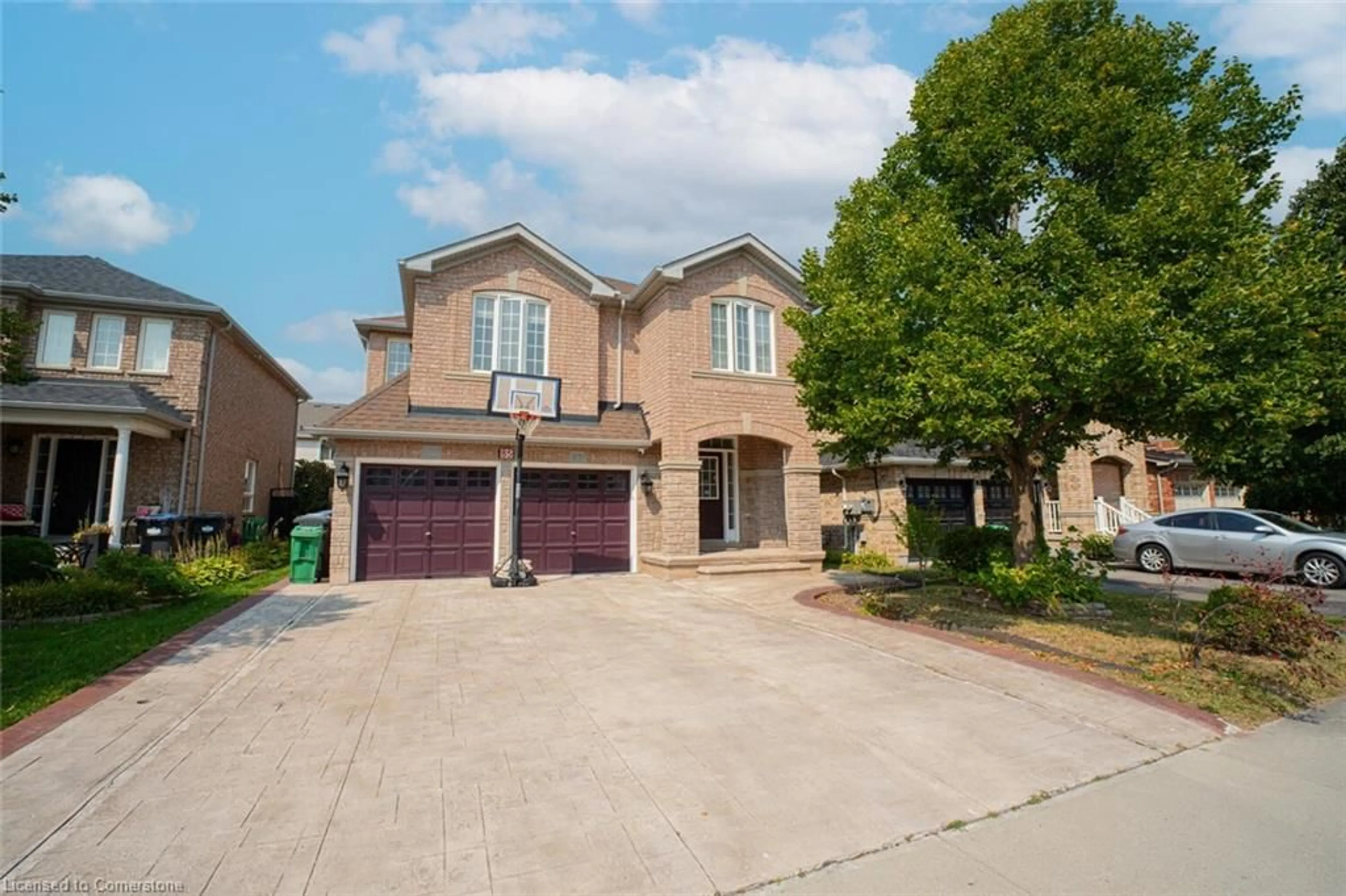 Home with brick exterior material for 85 Botavia Downs Dr, Peel Ontario L7A 3R5