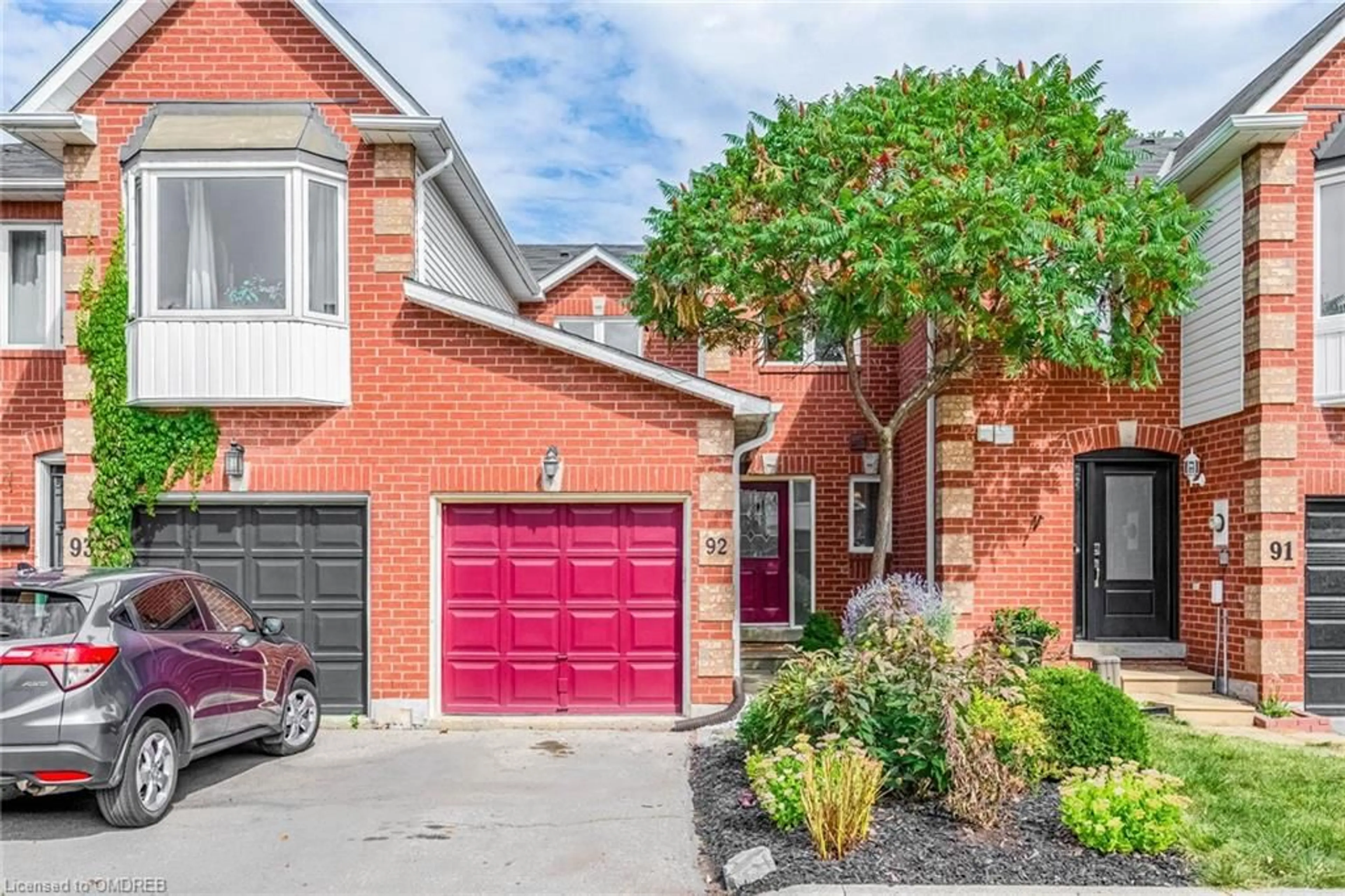 Home with brick exterior material for 1240 Westview Terr #92, Oakville Ontario L6M 3M4