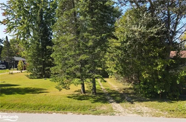 1968 Rosemount Road, Waubaushene