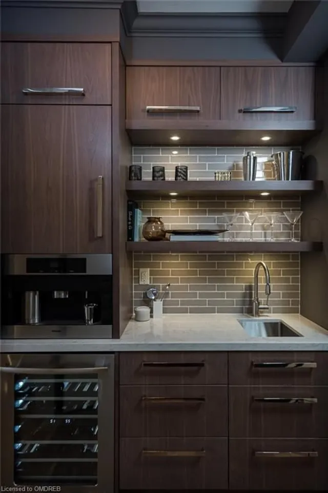 Additional property image - 304 Mcgibbon Dr