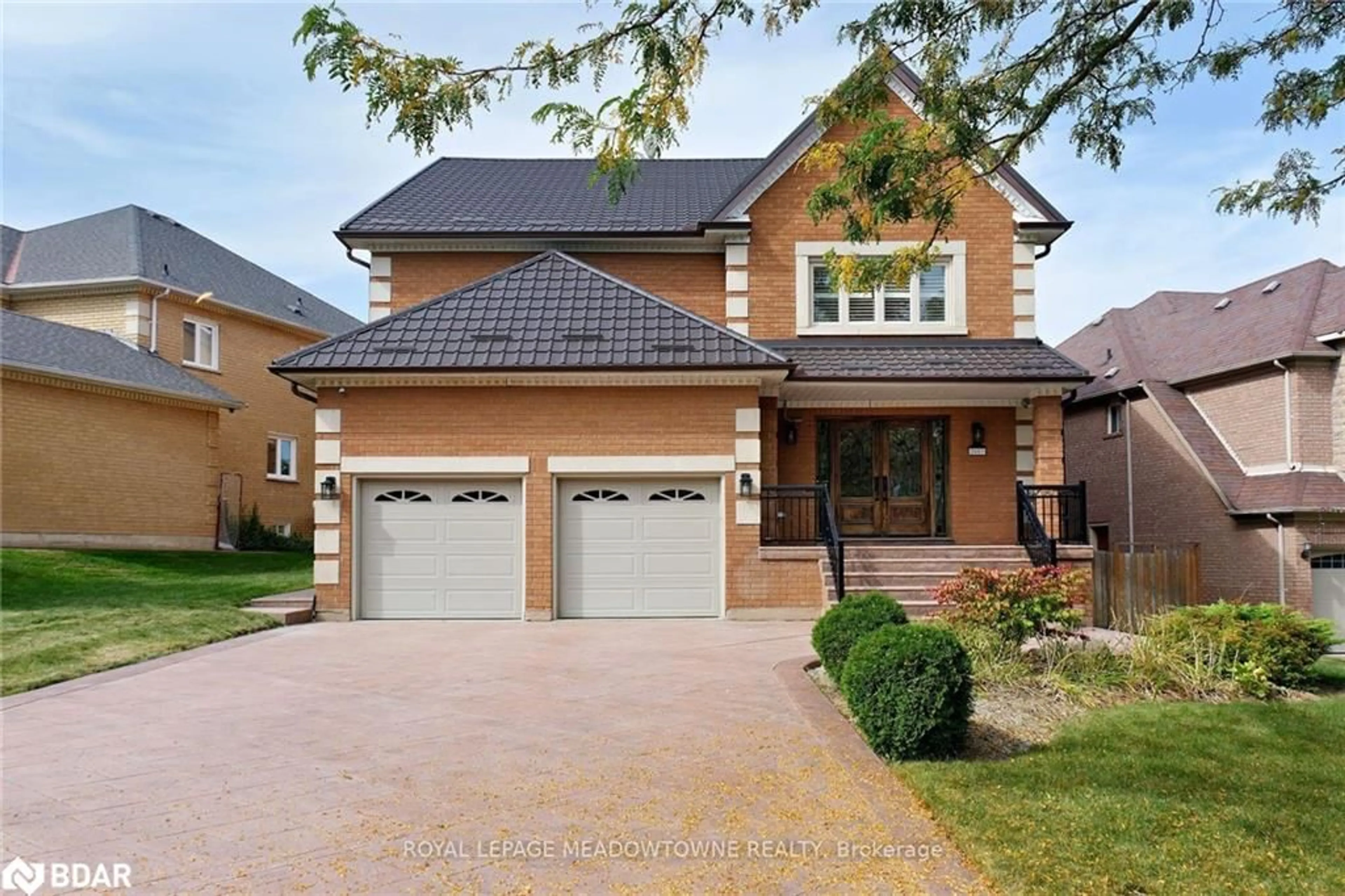 Home with brick exterior material for 2857 Termini Terr, Mississauga Ontario L5M 5S3