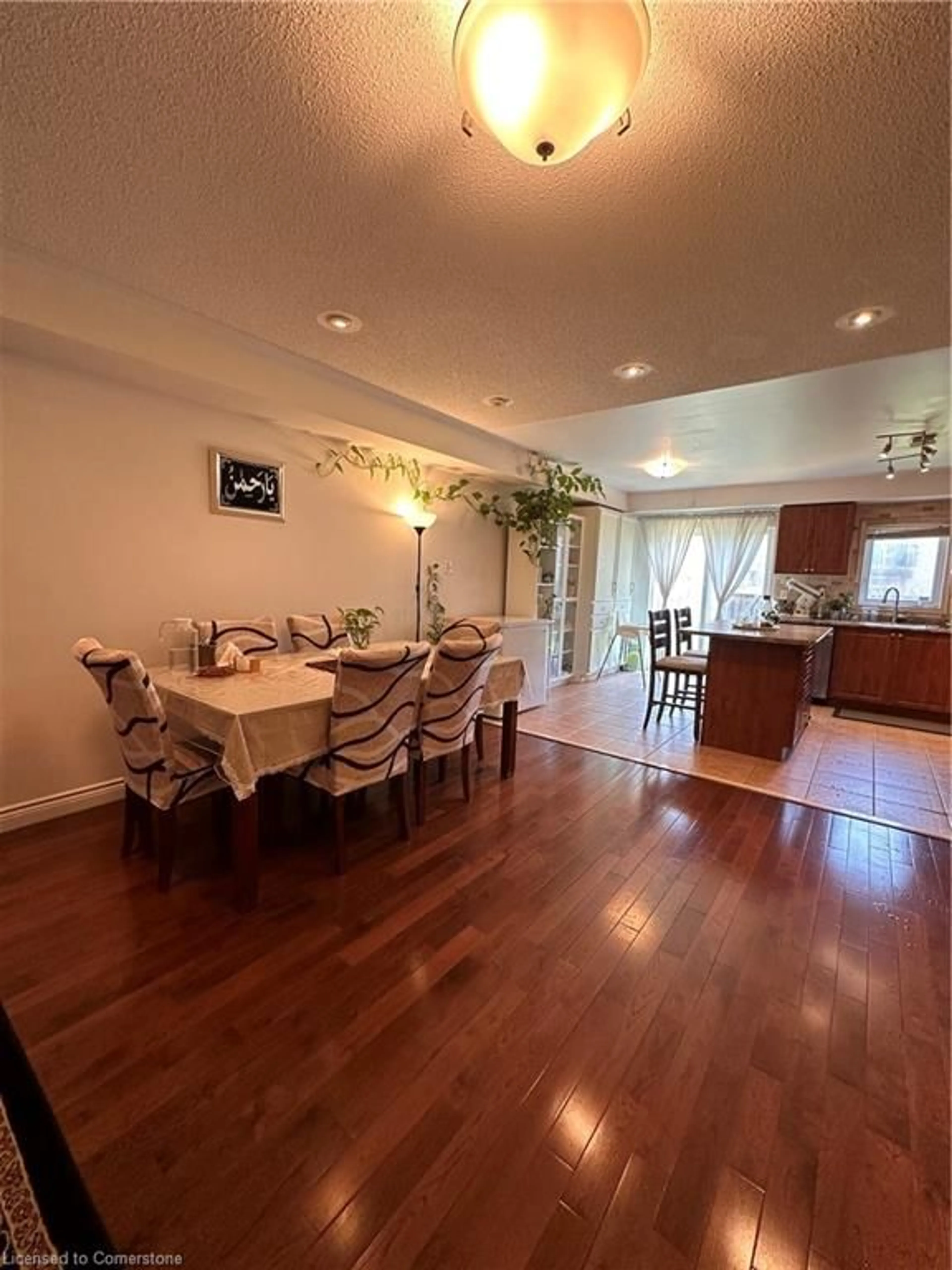 Dining room, wood floors, cottage for 558 Candlestick Cir, Peel Ontario L4Z 0B1