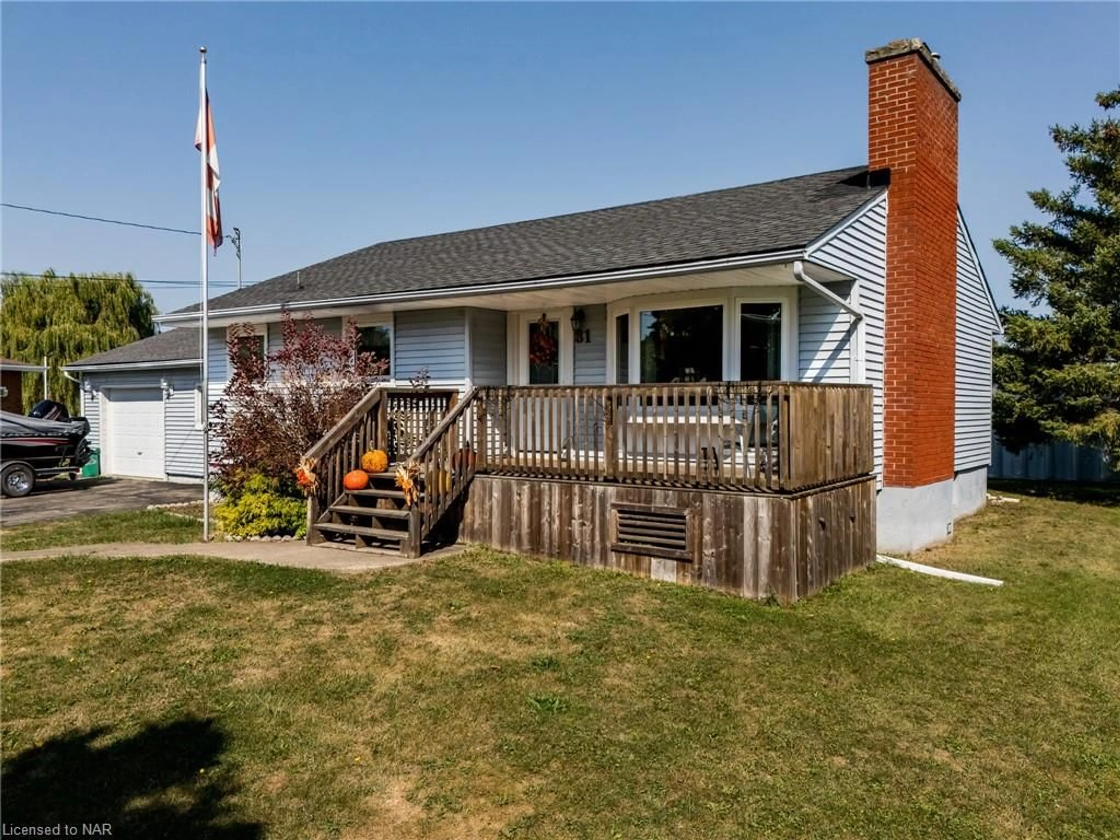 Frontside or backside of a home, cottage for 81 Coronation St, Port Colborne Ontario L3K 3Z5