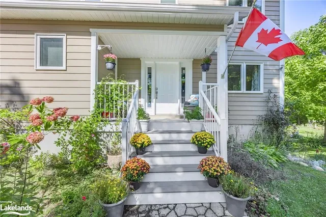 10 Musquake Crt, Tiny Twp 3