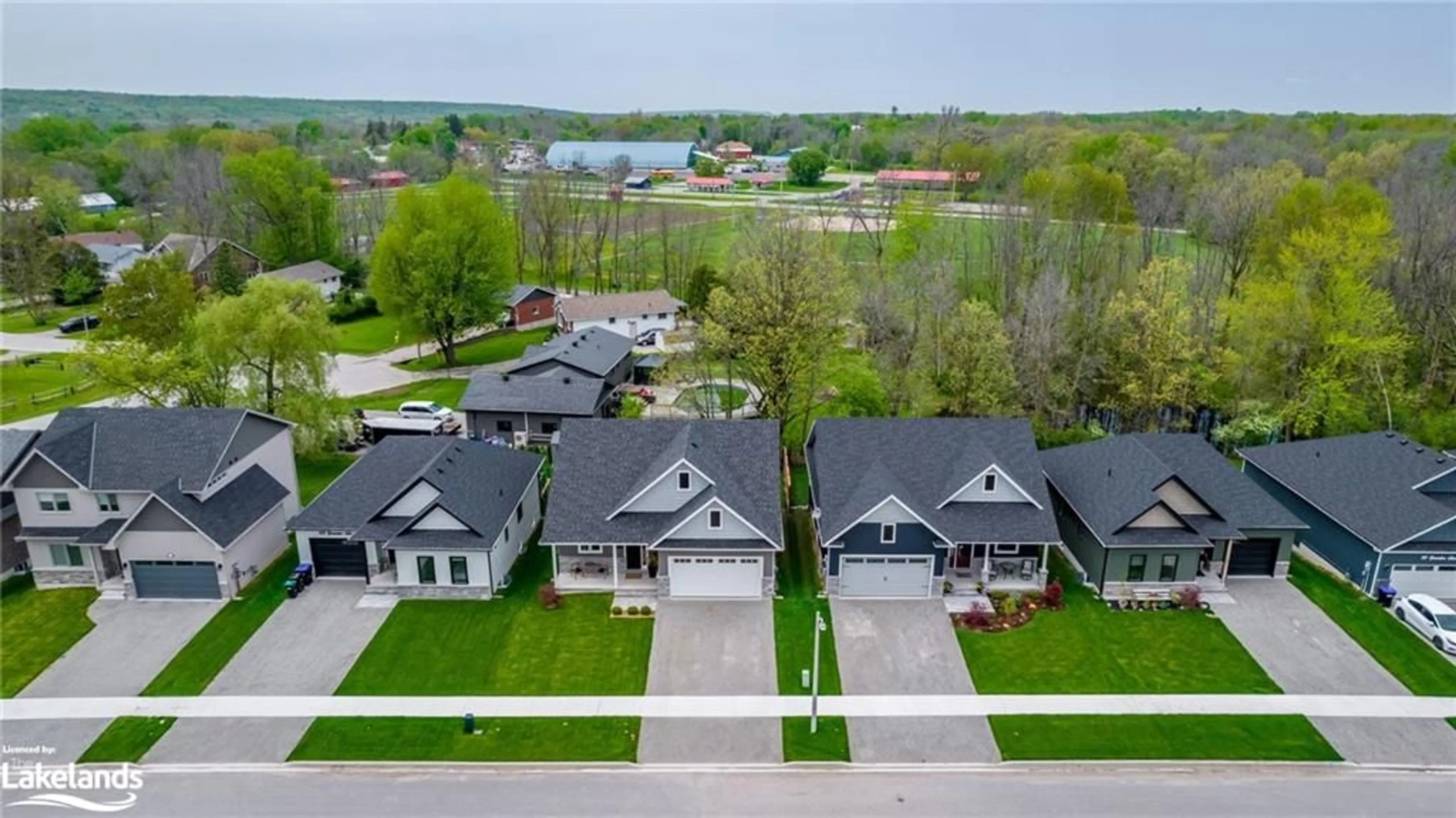 Frontside or backside of a home, the street view for 136 Brandon Ave, Coldwater Ontario L0K 1E0