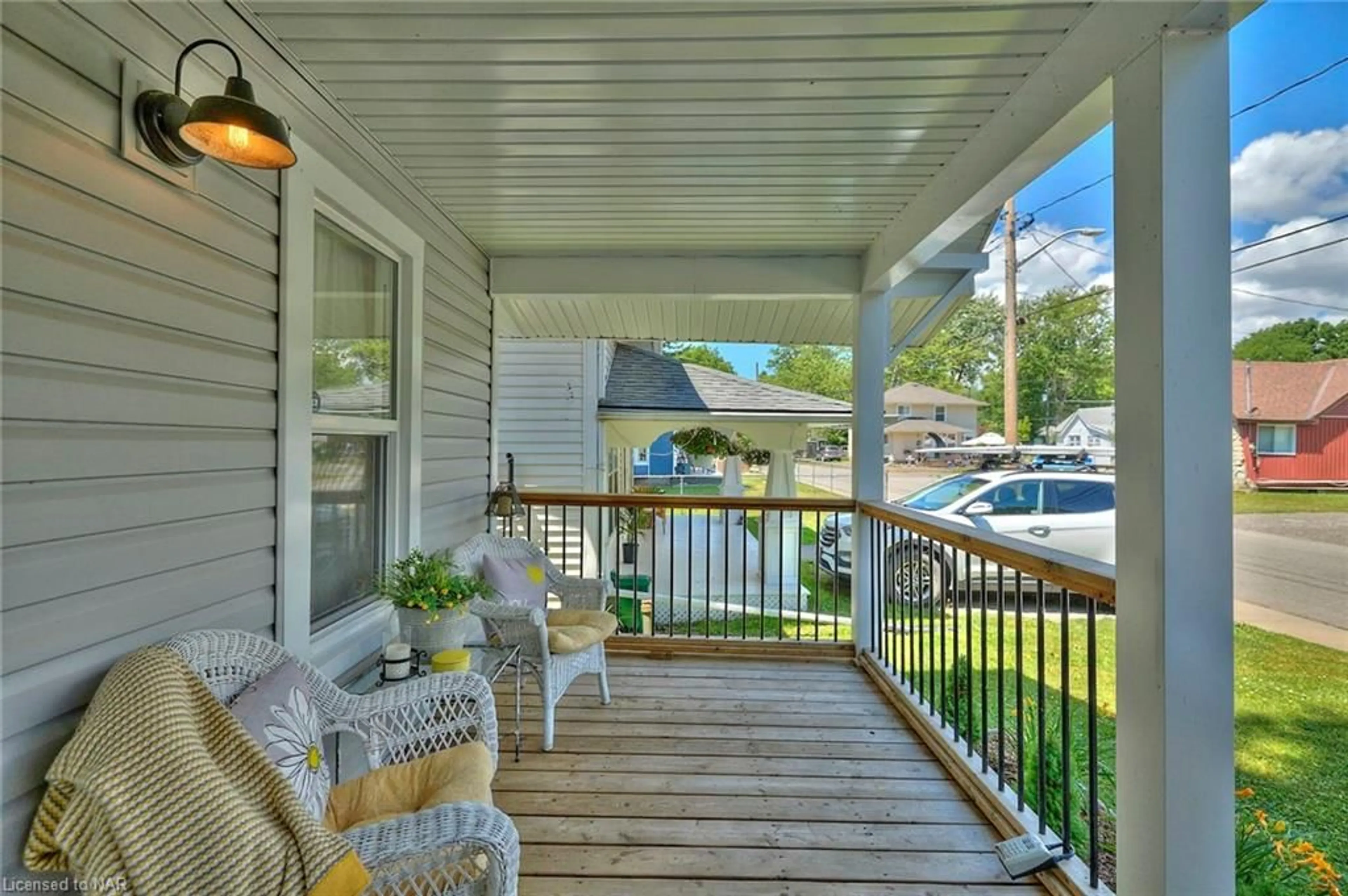 Patio, cottage for 3913 Alexandra Rd, Crystal Beach Ontario L0S 1B0