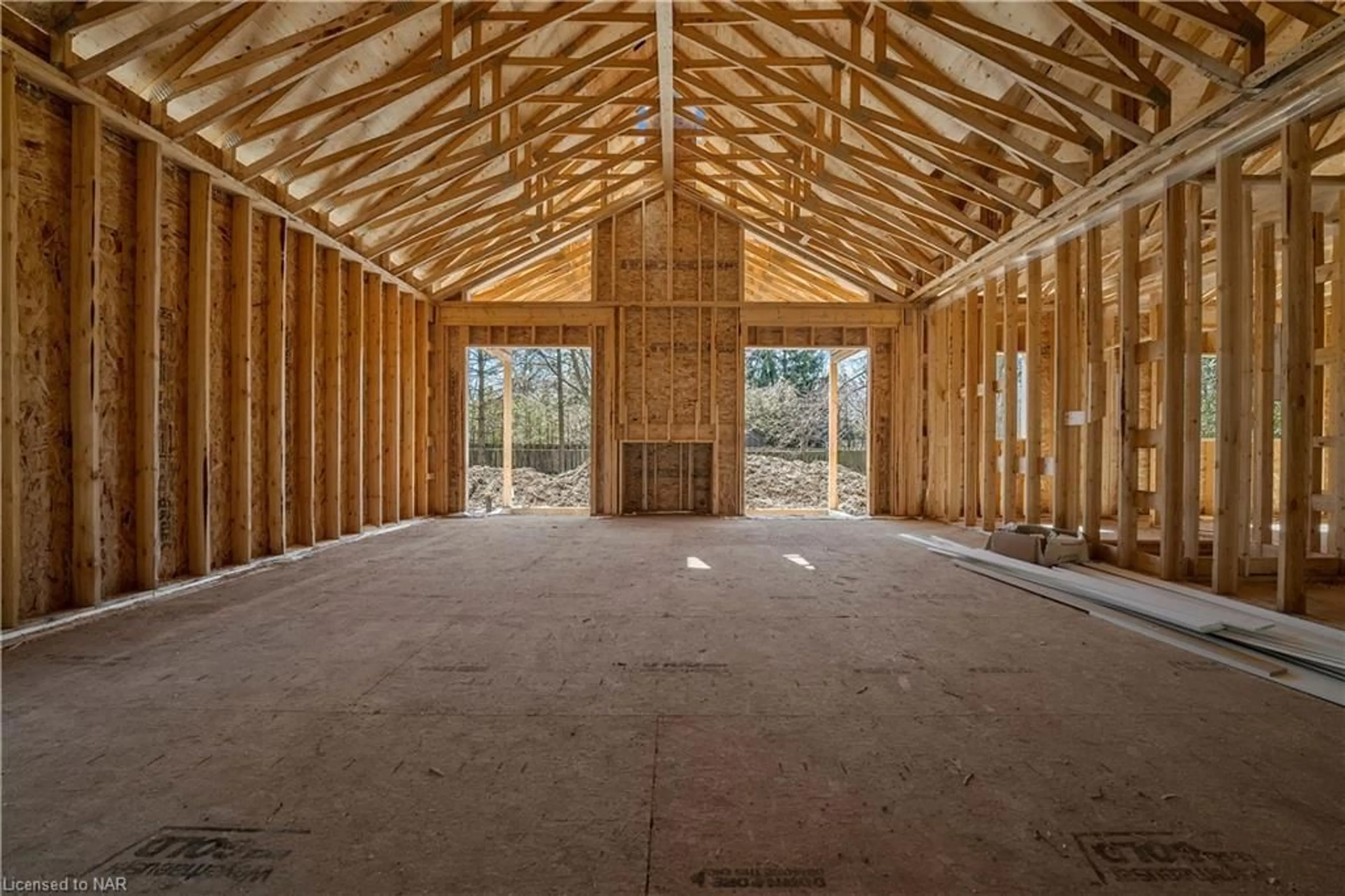 Other indoor space, wood floors for 7 Circle St, Niagara-on-the-Lake Ontario L0S 1J0