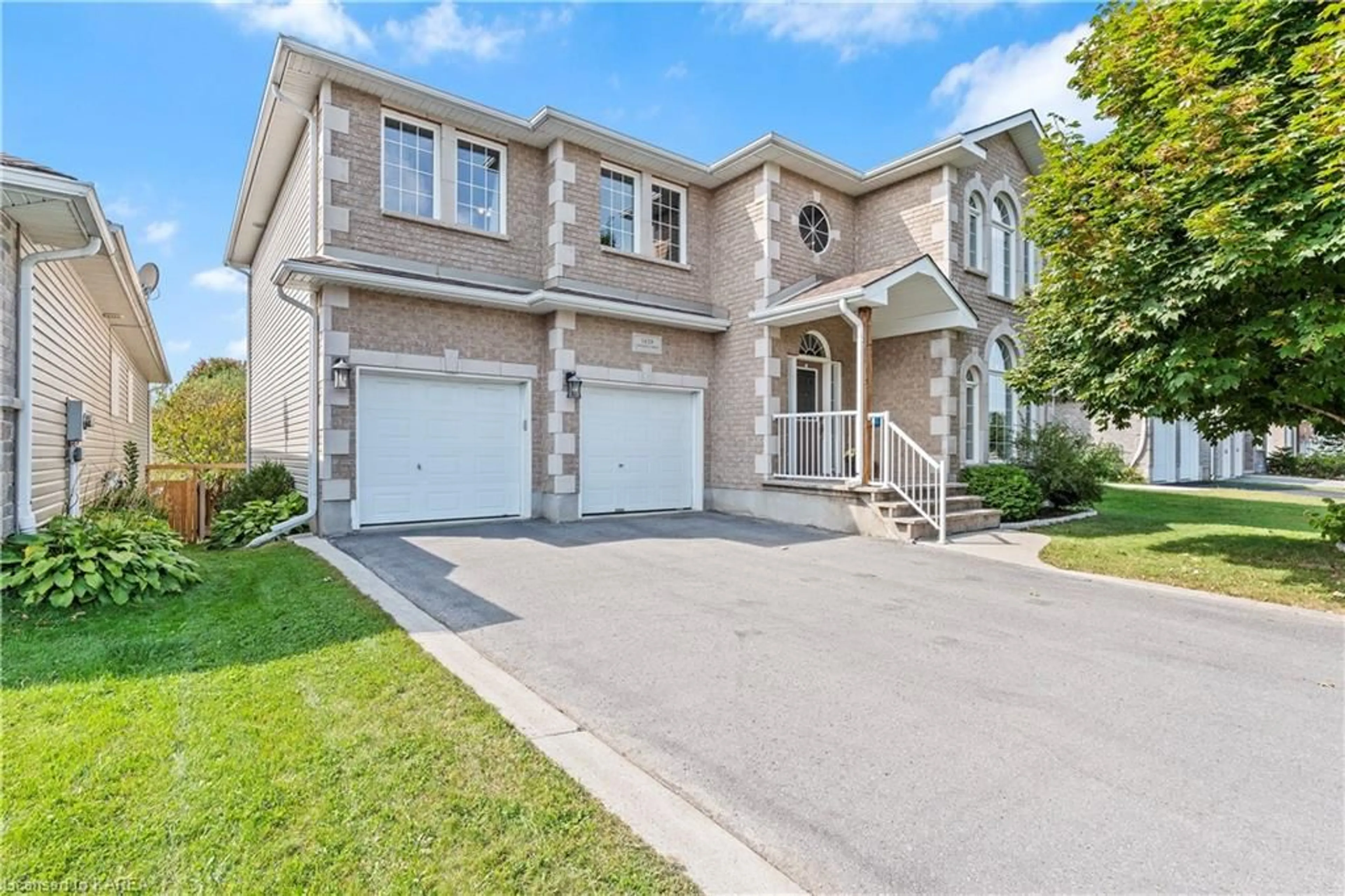 Frontside or backside of a home, the street view for 1439 Stoneridge Dr, Kingston Ontario K7M 9H6