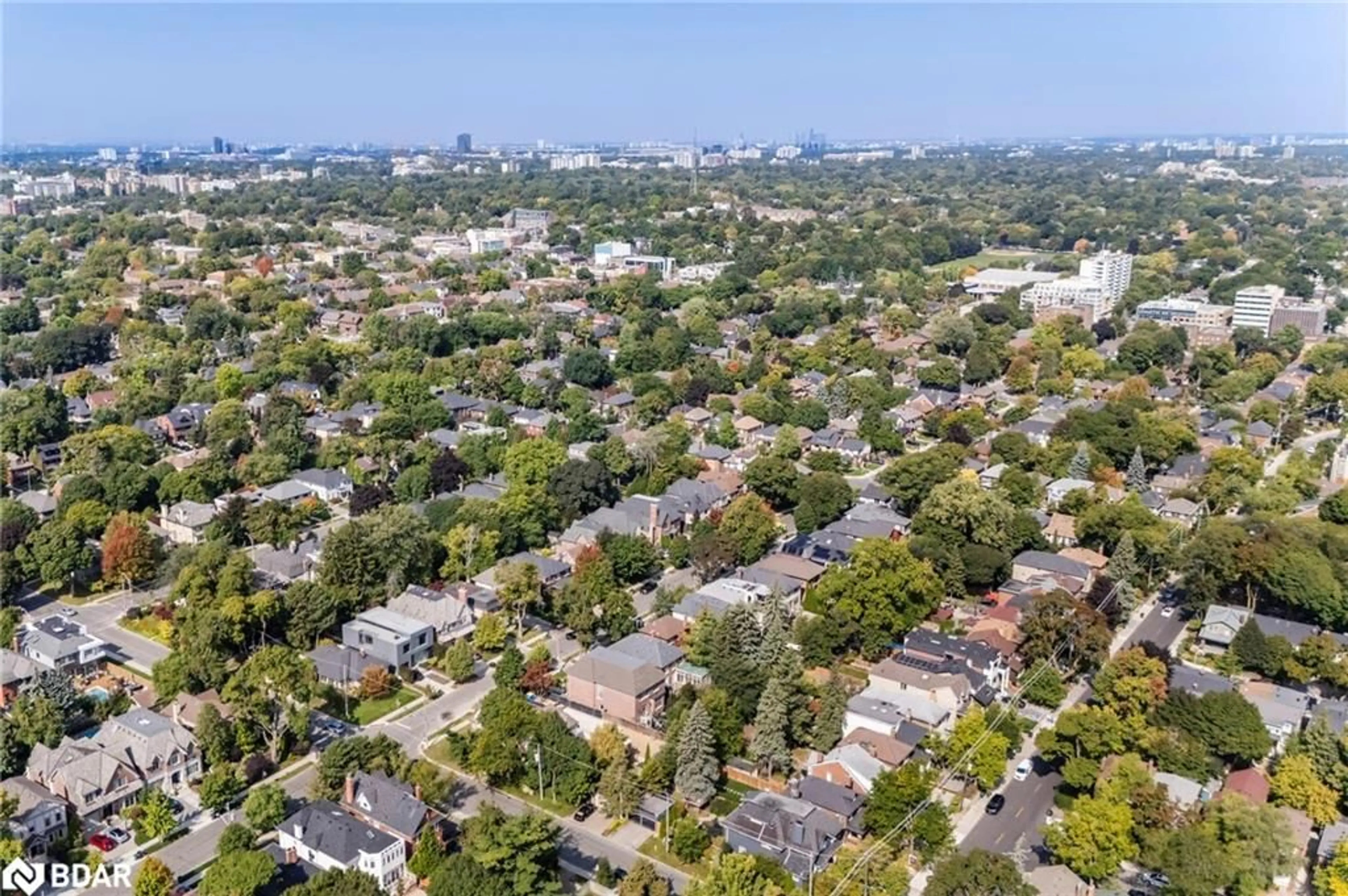 A pic from outside/outdoor area/front of a property/back of a property/a pic from drone, street for 73 COLIN Colin Ave, Toronto Ontario M5P 2C1