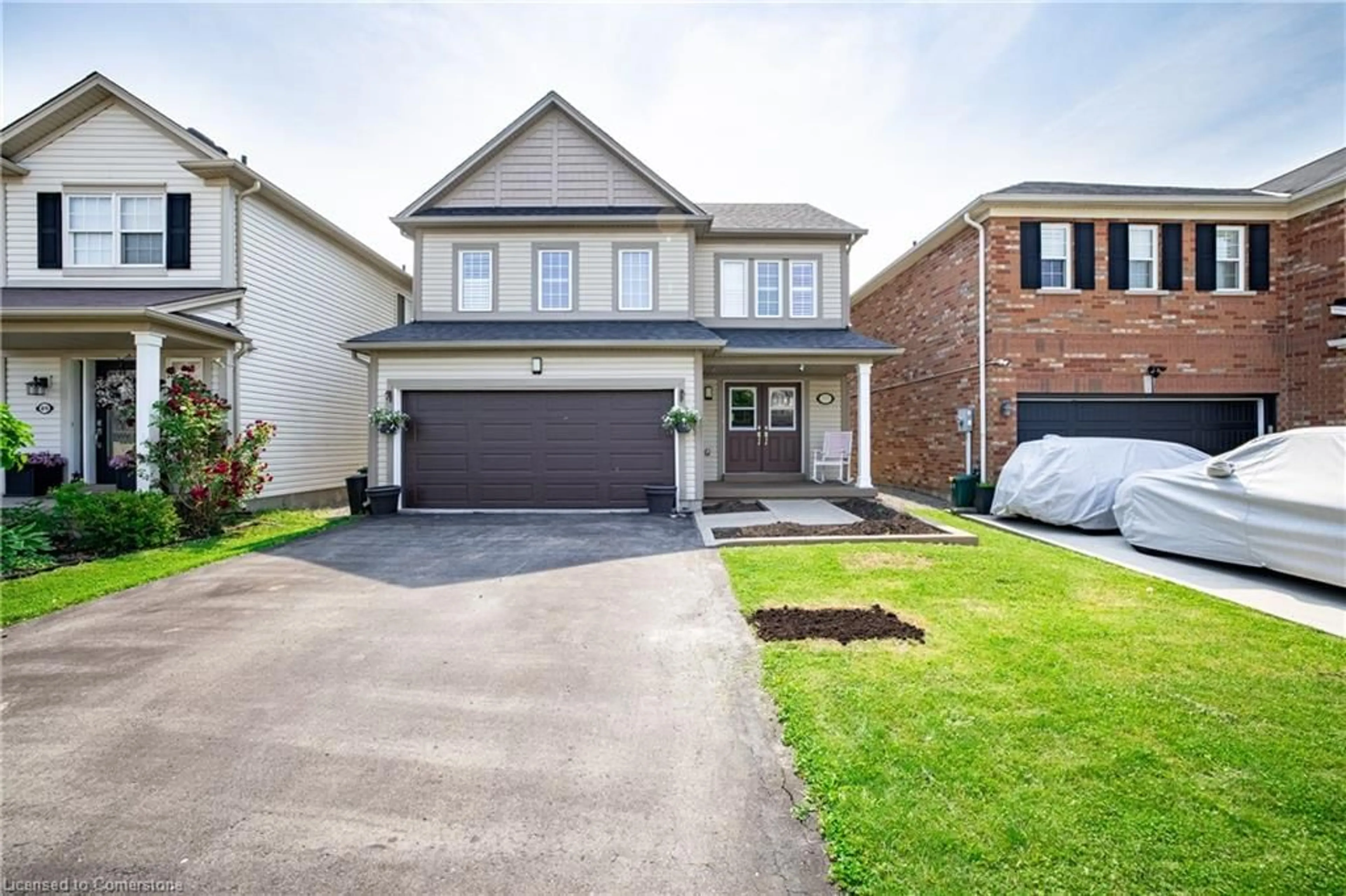 Frontside or backside of a home for 93 Bradley Ave, Binbrook Ontario L0R 1C0