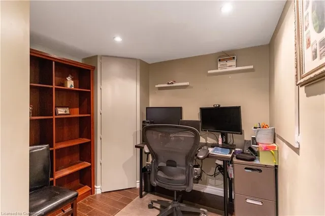 Additional property image - 93 Bradley Ave