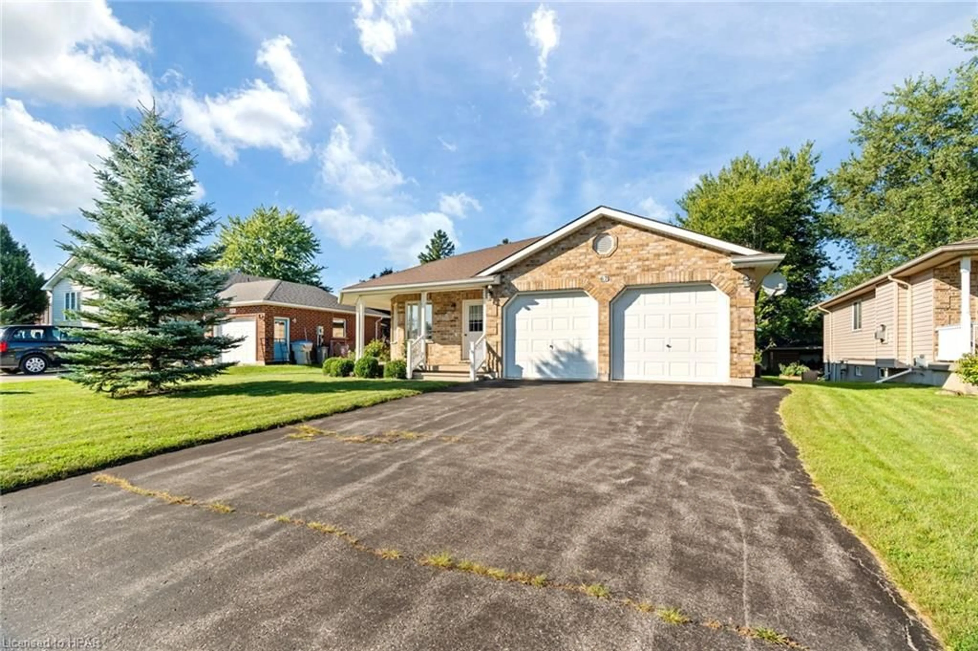 Frontside or backside of a home, cottage for 67 Albert St, Mitchell Ontario N0K 1N0