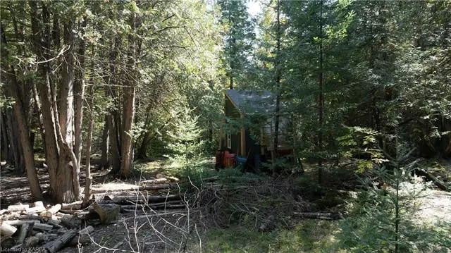 1518 Wintergreen Rd, Northbrook 4