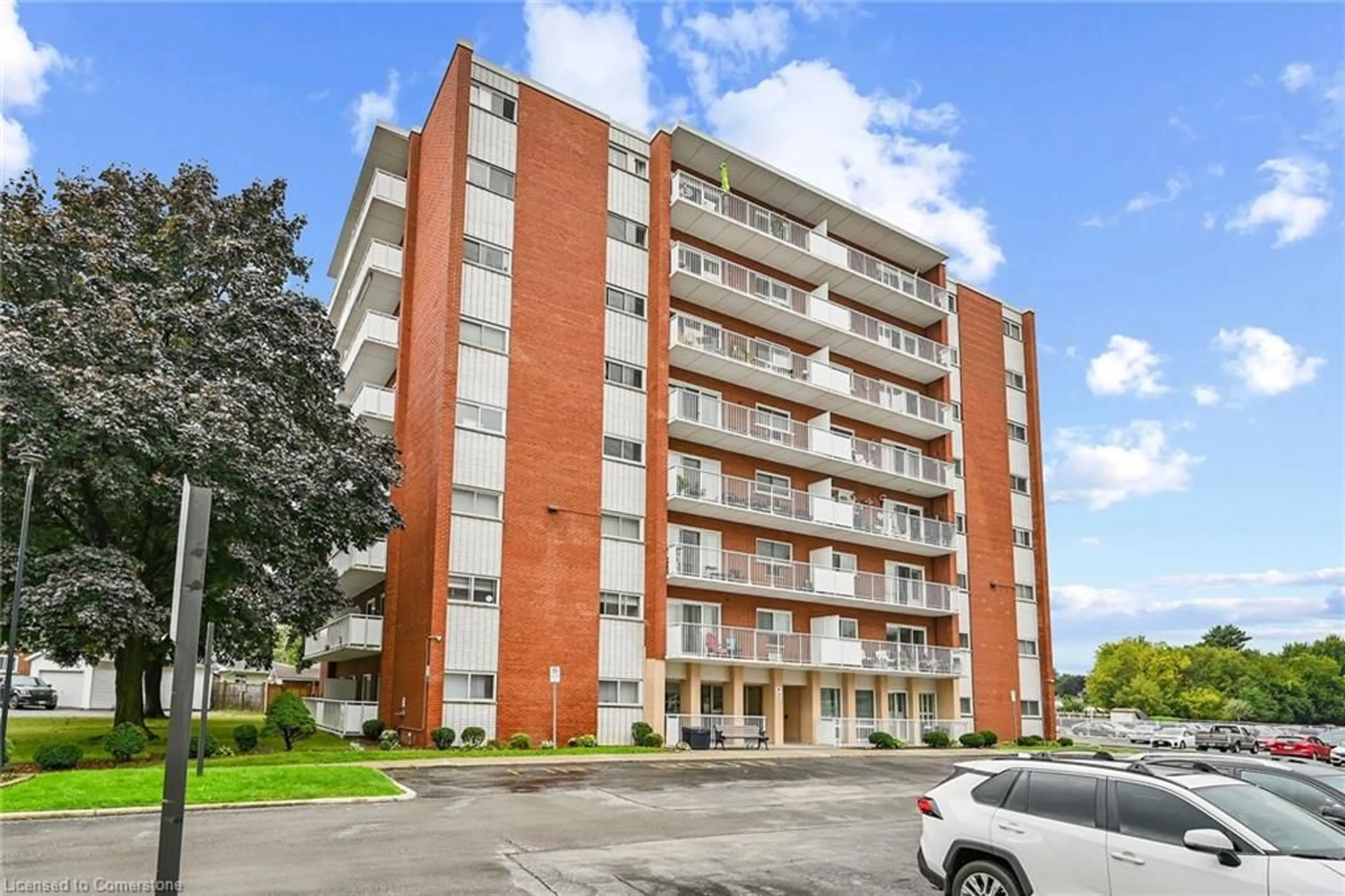 A pic from exterior of the house or condo, the front or back of building for 10 Woodman Dr #408, Hamilton Ontario L8K 4E1