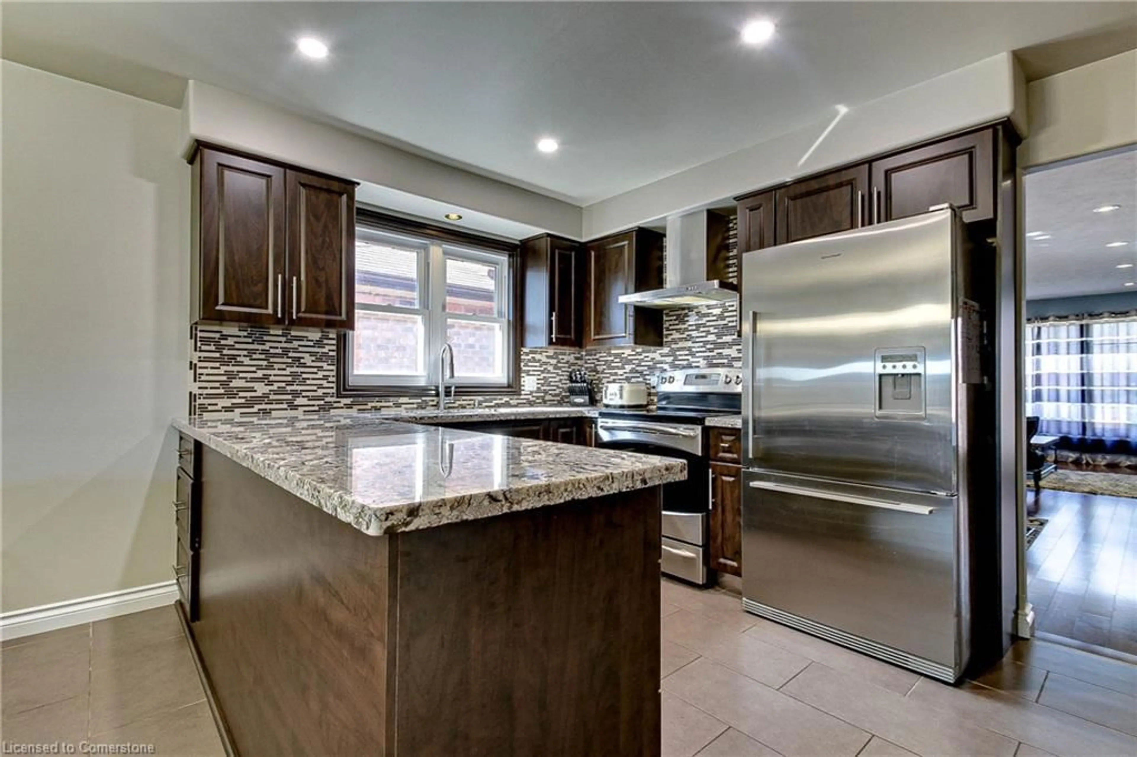 Open concept kitchen for 138 Lynndale Rd, Simcoe Ontario N3Y 5J1