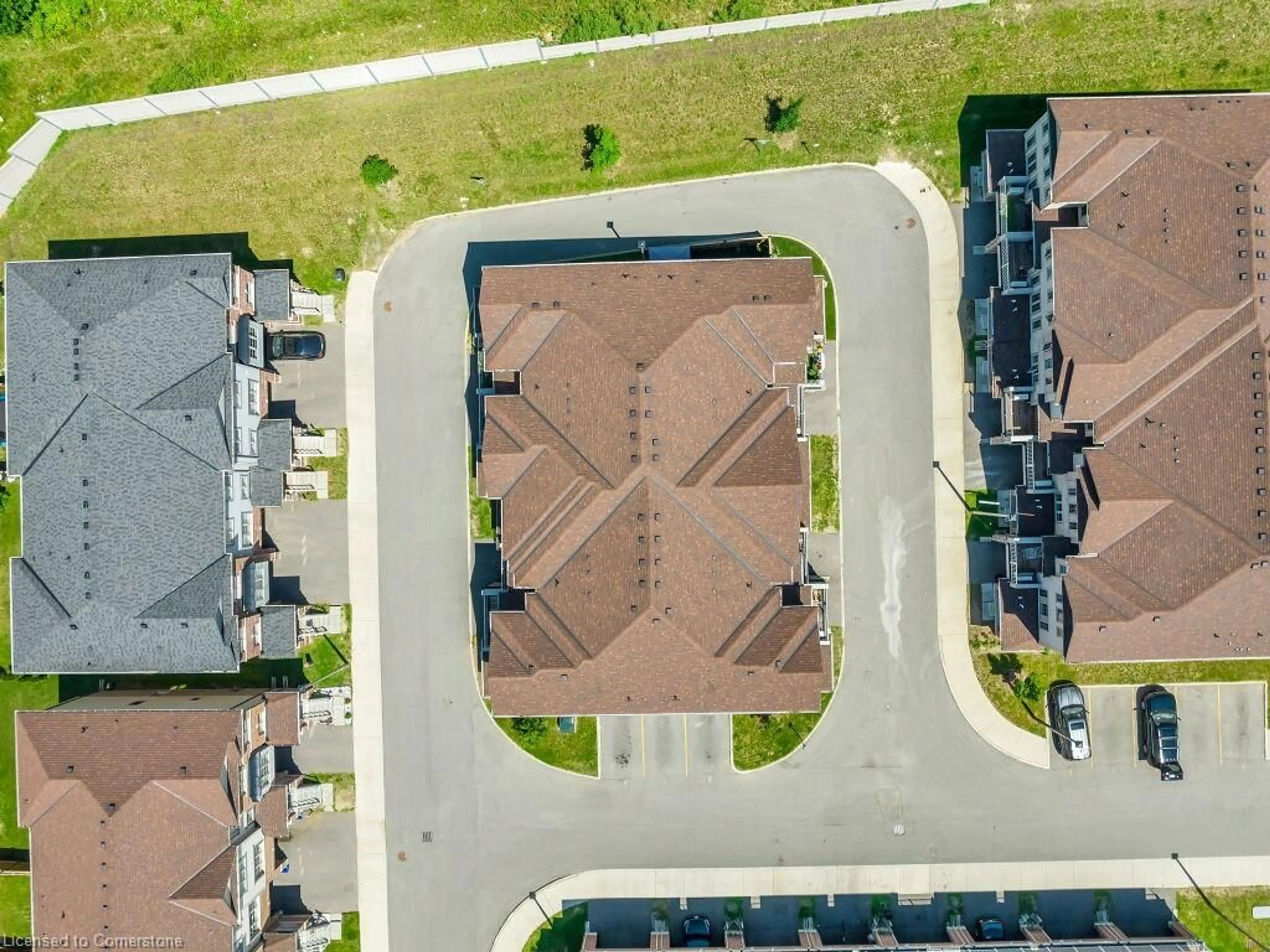 Frontside or backside of a home, the street view for 420 Linden Dr #45, Cambridge Ontario N3H 5L5