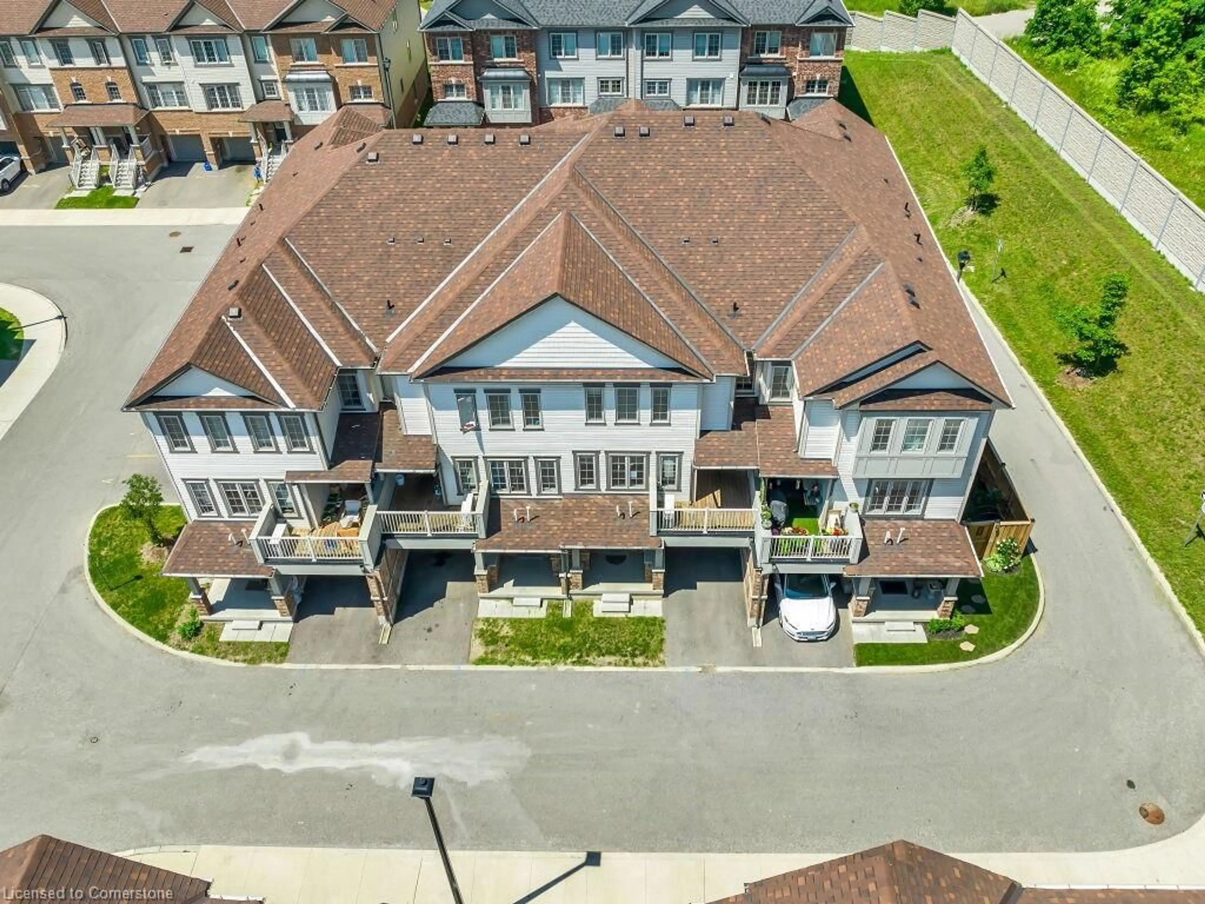 A pic from exterior of the house or condo, the street view for 420 Linden Dr #45, Cambridge Ontario N3H 5L5