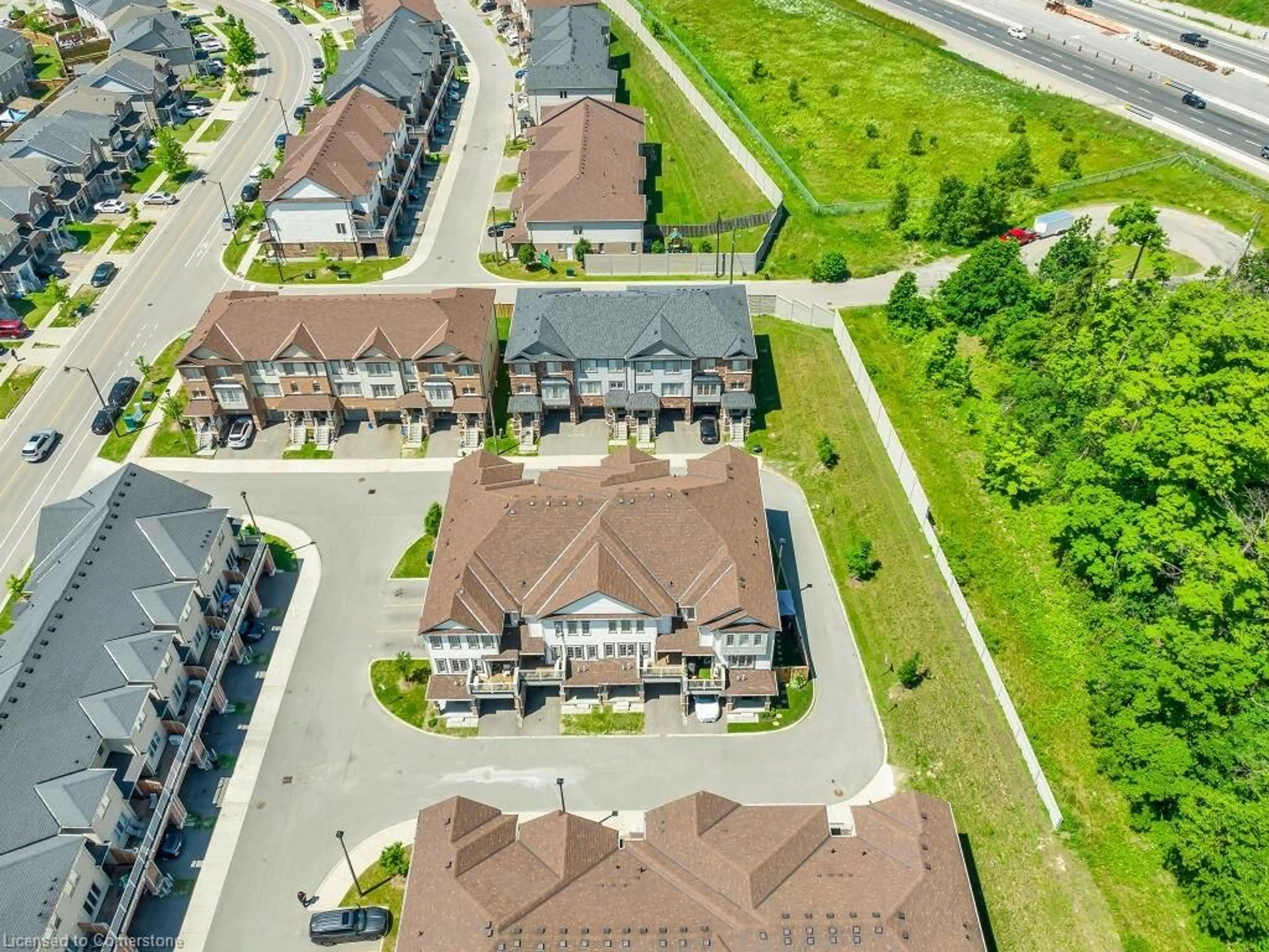 A pic from exterior of the house or condo, the street view for 420 Linden Dr #45, Cambridge Ontario N3H 5L5