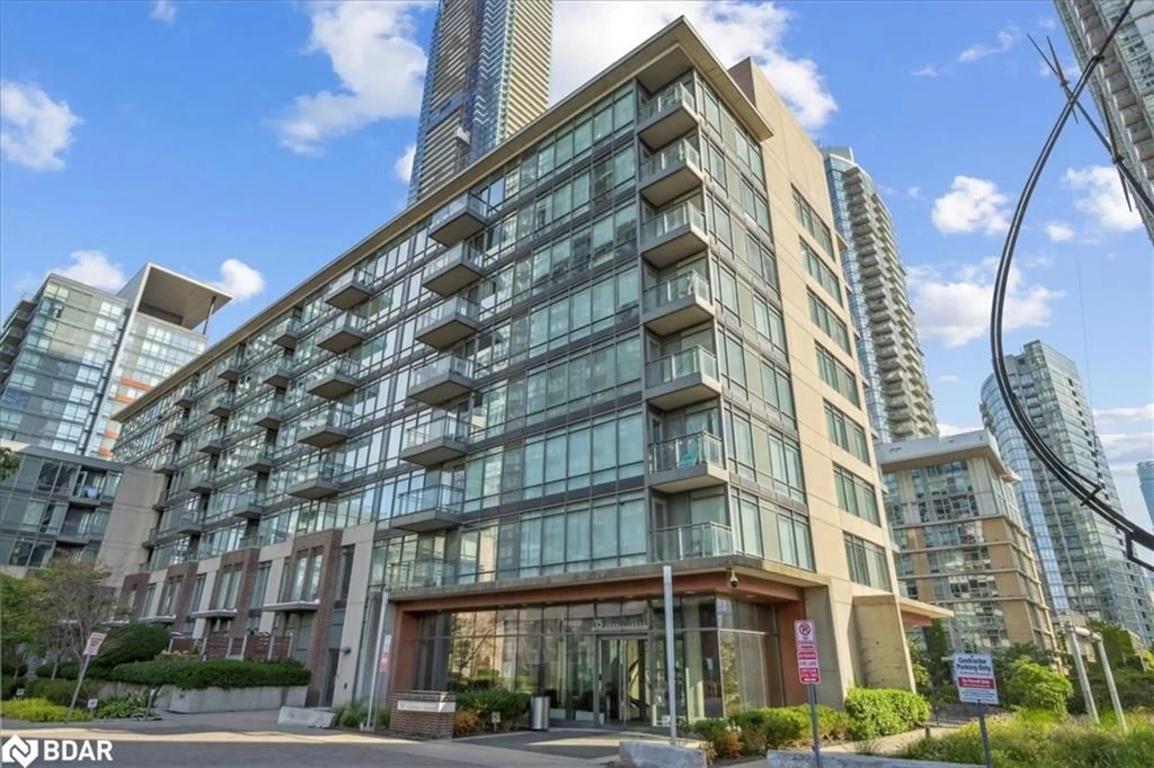 A pic from exterior of the house or condo for 15 Brunel Crt #201, Toronto Ontario M5V 3Y4