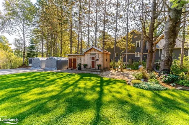 460 Bobcaygeon Rd, Minden 4