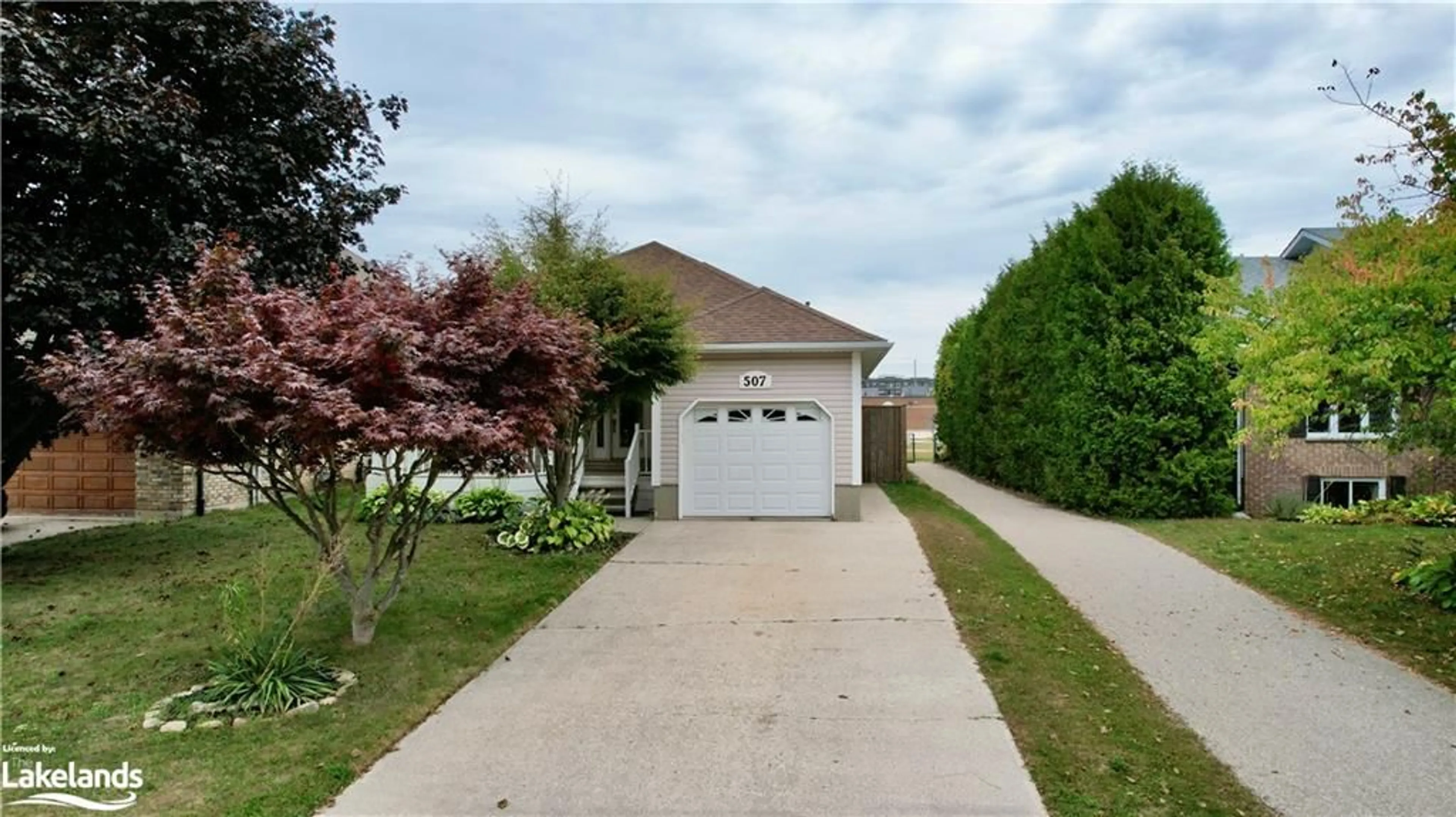 Frontside or backside of a home, the street view for 507 Joseph St, Port Elgin Ontario N0H 2C2