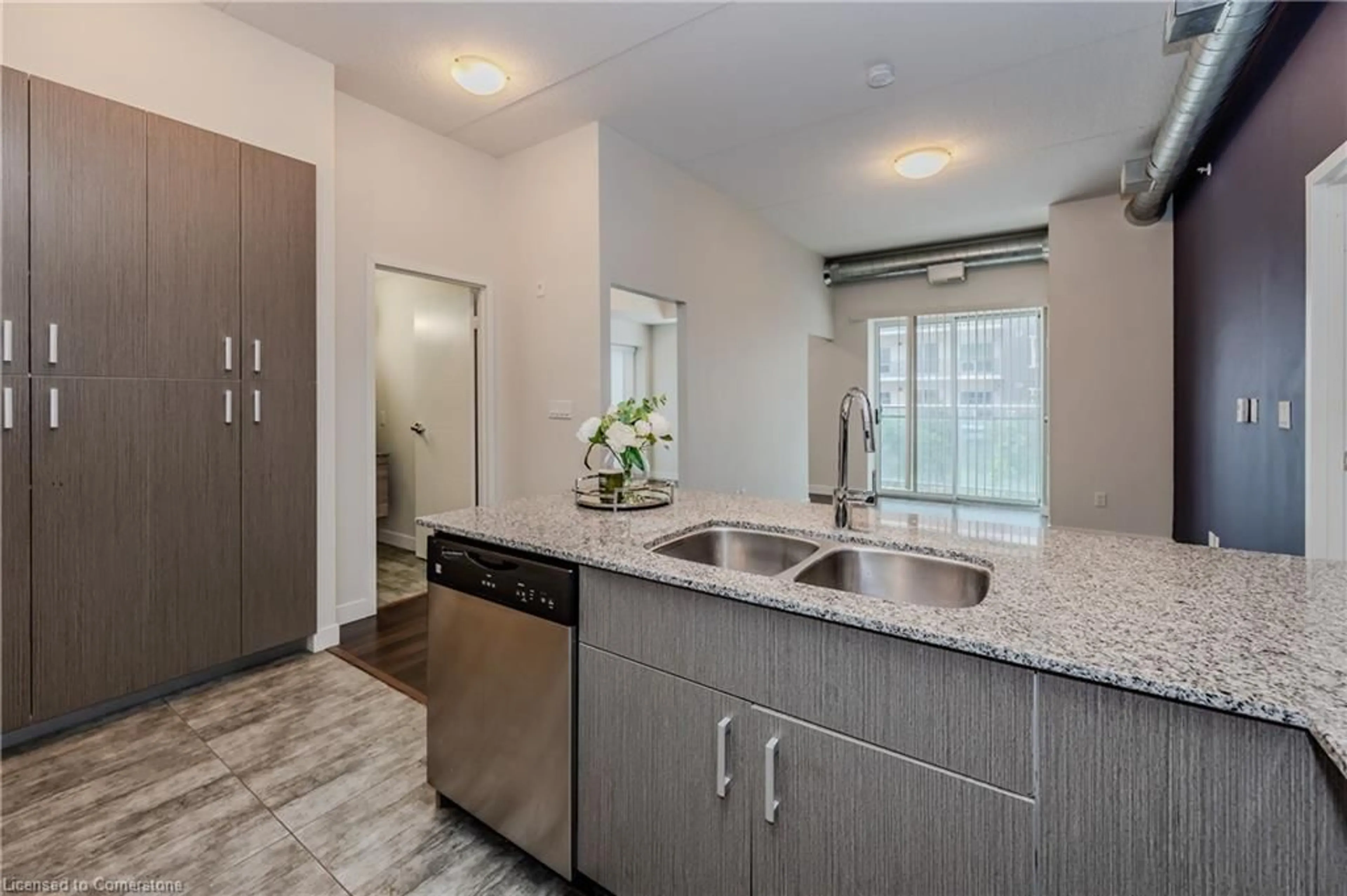 Open concept kitchen for 62 Balsam St #H201, Waterloo Ontario N2L 3H2