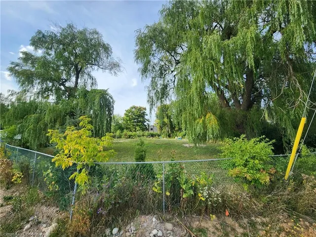 Additional image 8 of 559 Dundas St