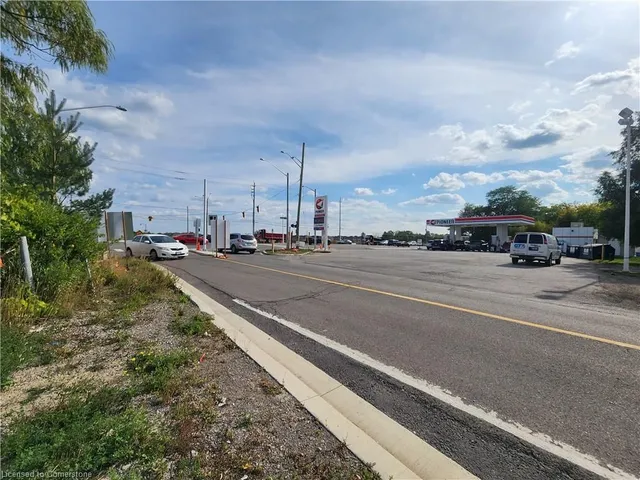 Additional image 5 of 559 Dundas St