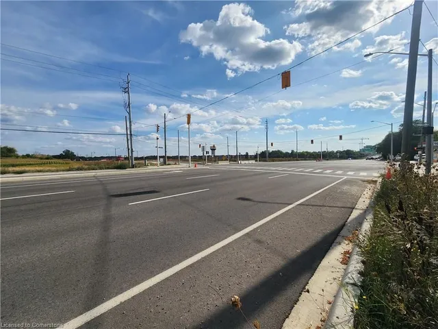 Additional image 4 of 559 Dundas St