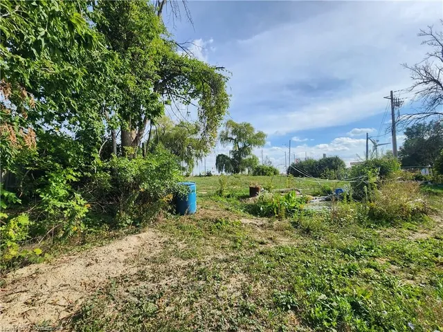 Additional image 18 of 559 Dundas St