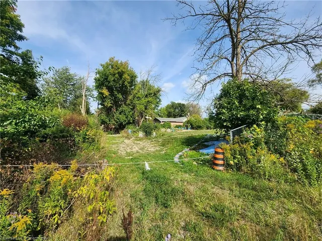Additional image 16 of 559 Dundas St