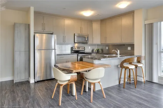 Additional property image - 1 Victoria St Unit 1602