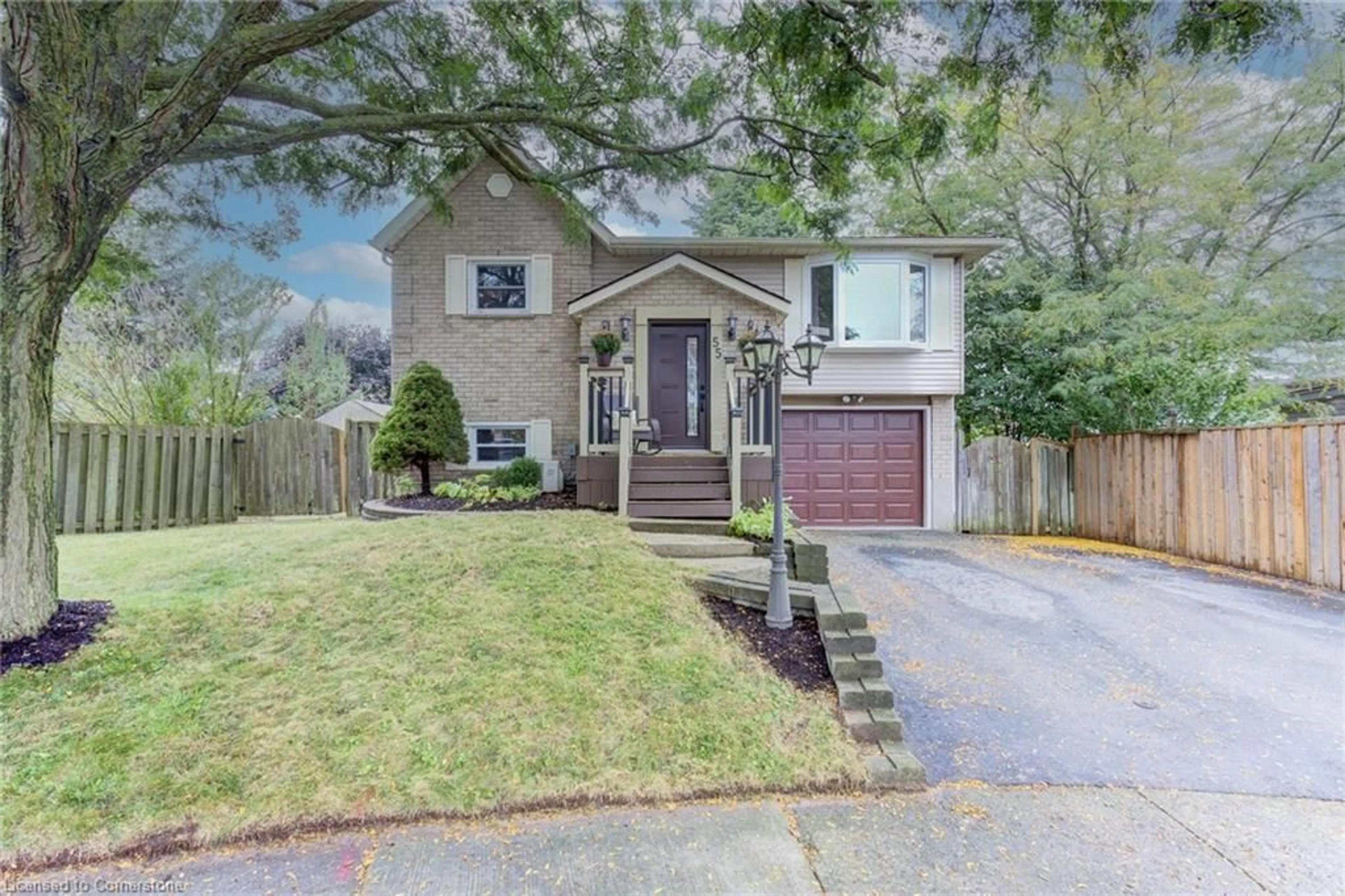 Frontside or backside of a home, cottage for 55 Woodborough Pl, Cambridge Ontario N1R 7W9