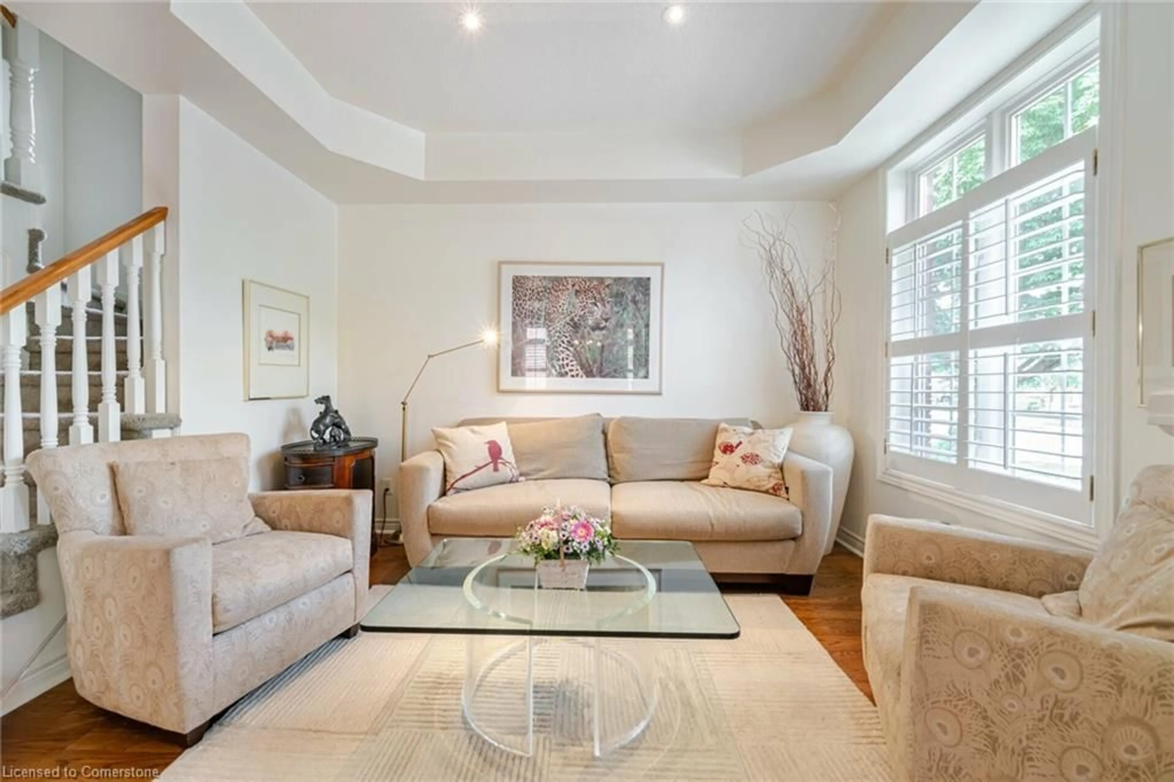 Living room, wood floors for 2484 Capilano Cres, Oakville Ontario L6H 6L4