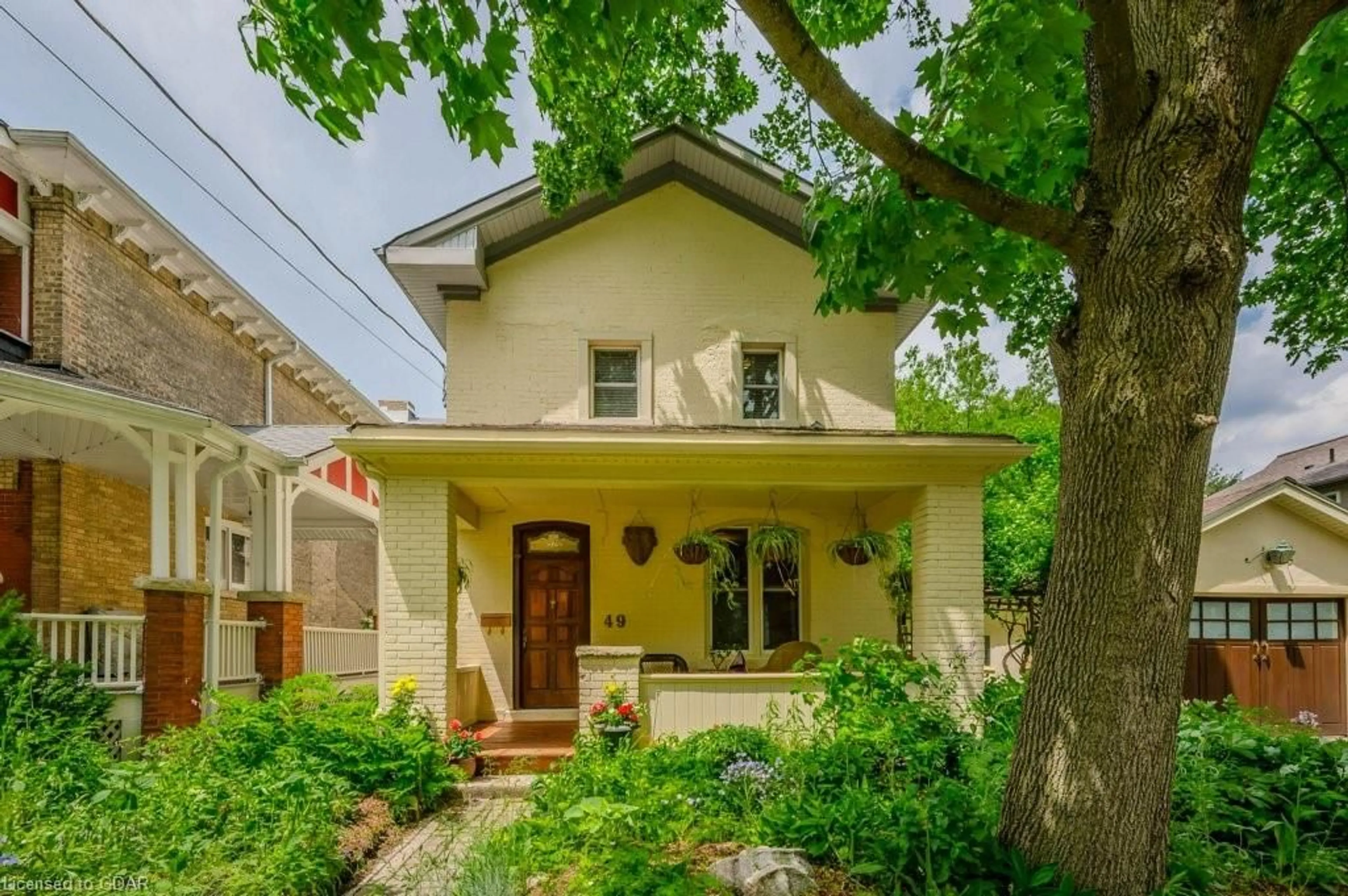 Frontside or backside of a home, cottage for 49 Mctague St, Guelph Ontario N1H 2A7