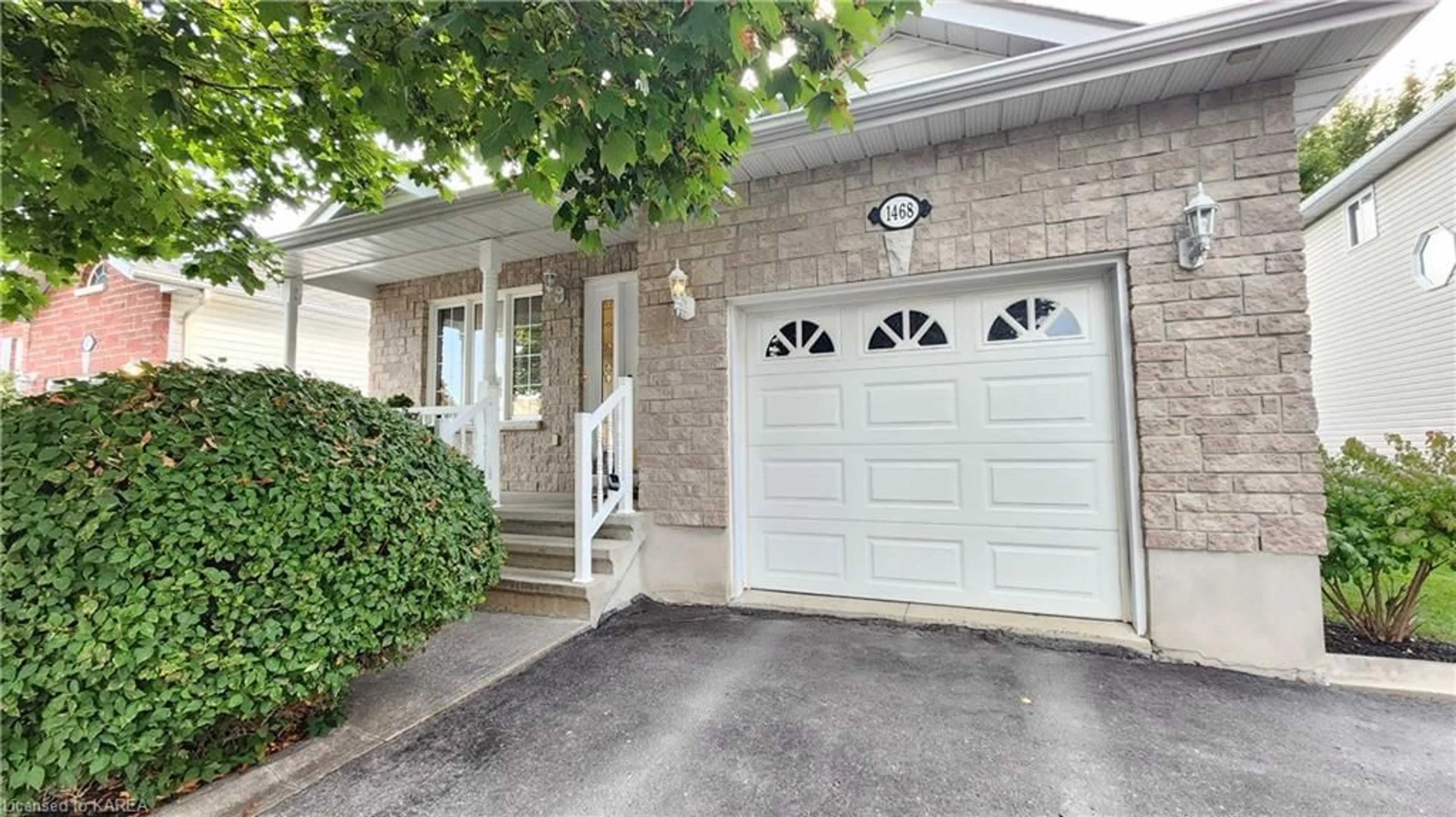 A pic from exterior of the house or condo for 1468 Birchwood Dr, Kingston Ontario K7P 3H3