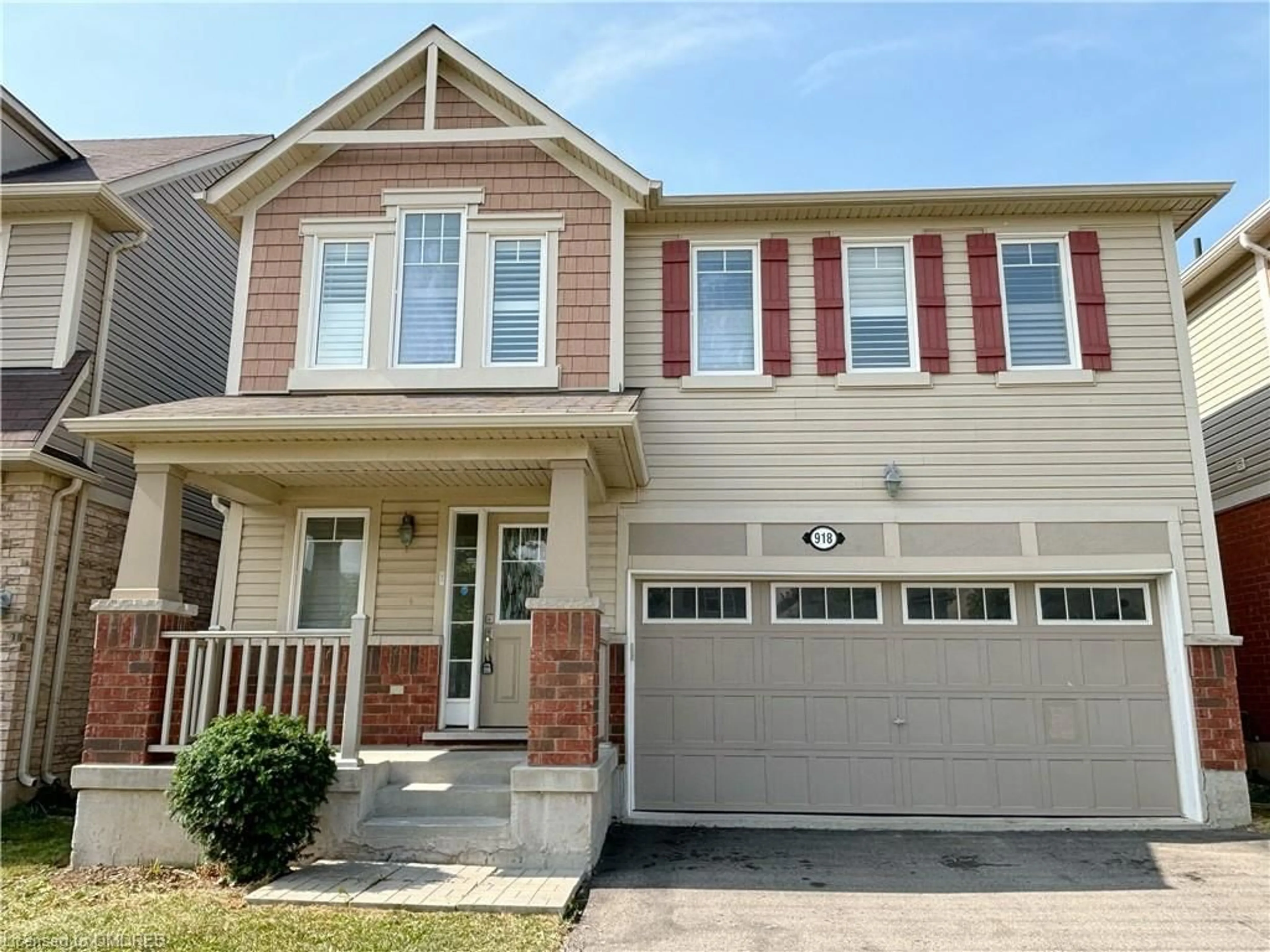 A pic from exterior of the house or condo for 918 Farmstead Dr, Milton Ontario L9T 8J5