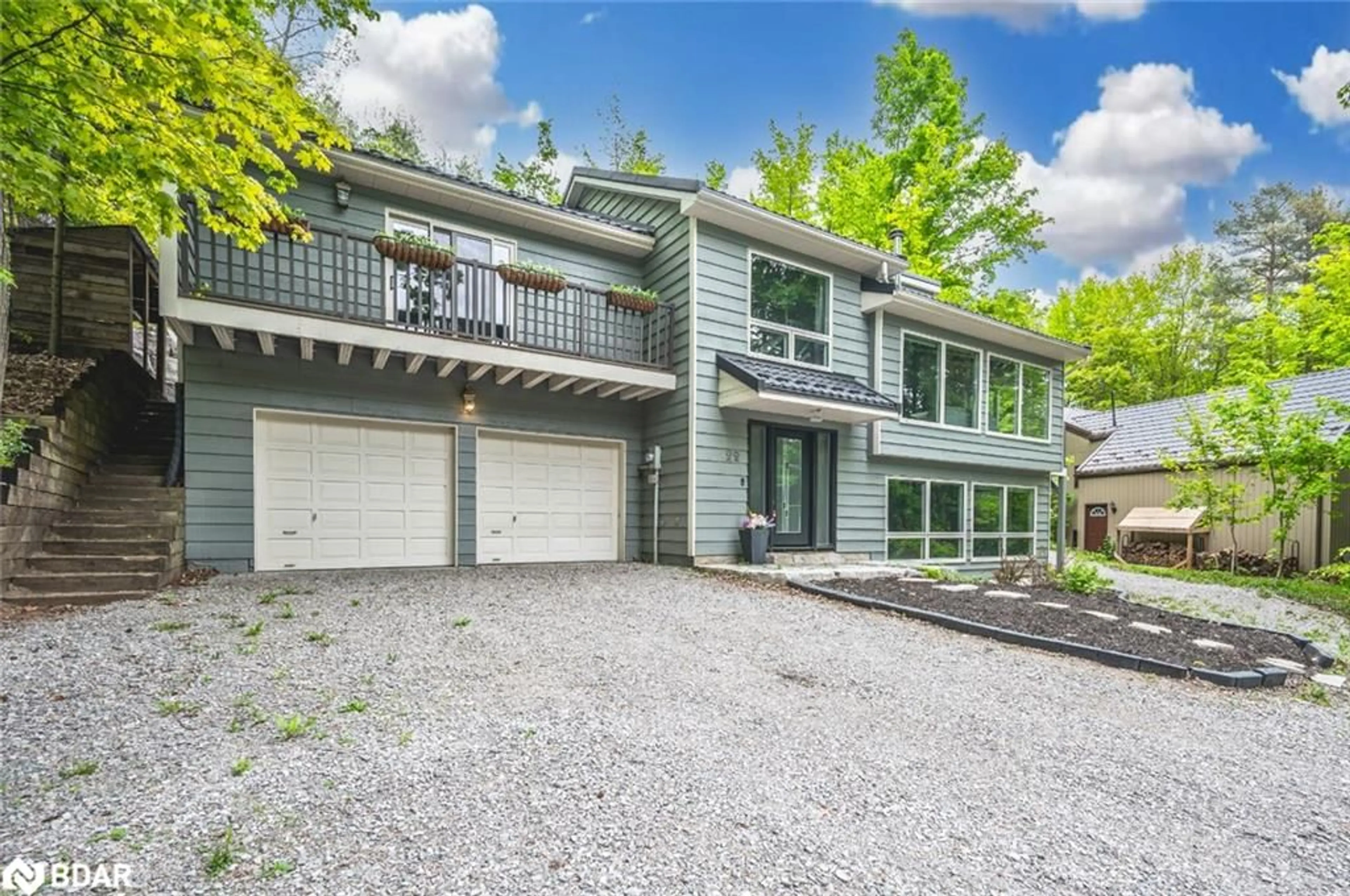 Frontside or backside of a home, cottage for 22 Pine Ridge Trail, Oro-Medonte Ontario L4M 4Y8