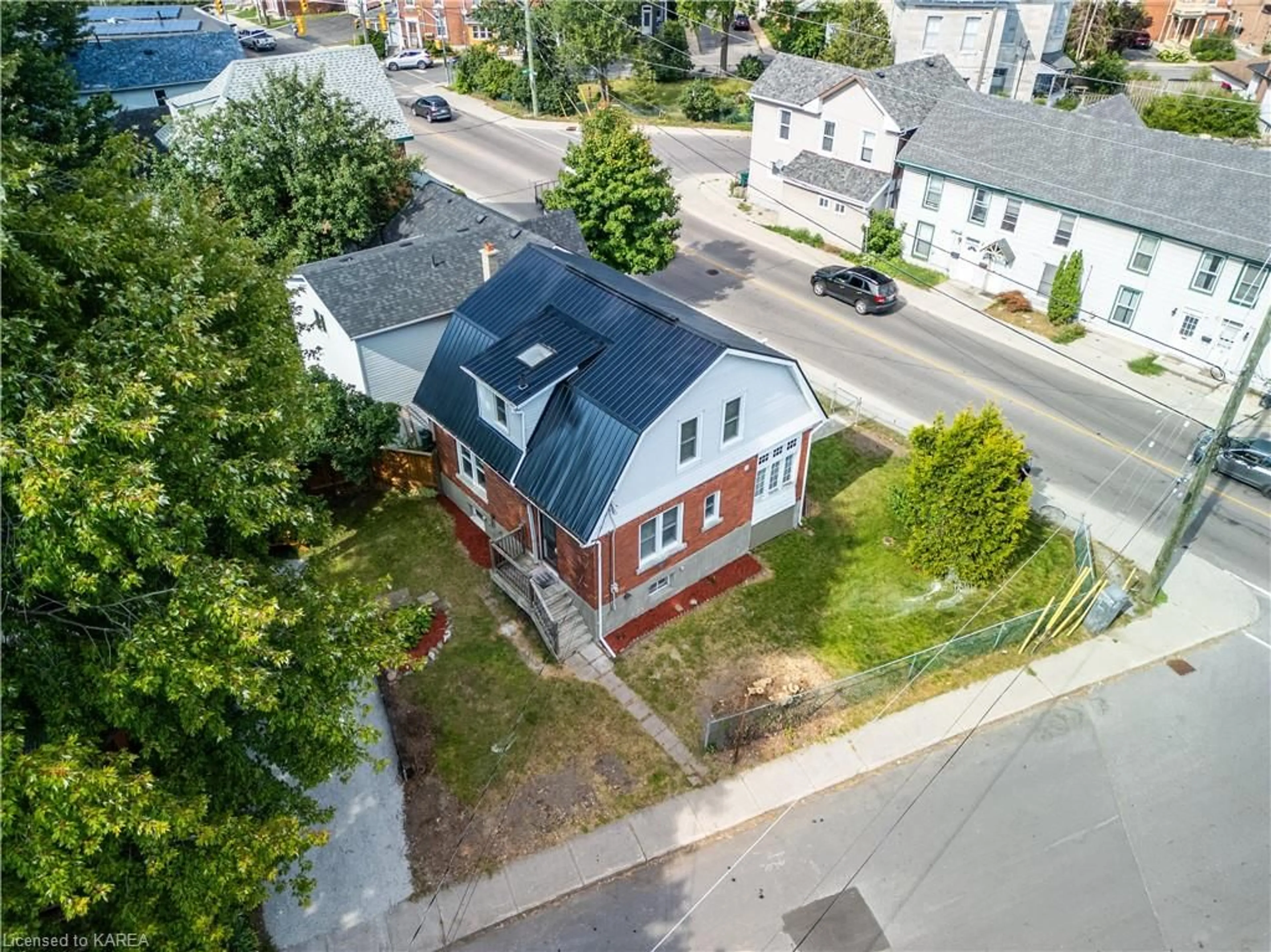 Frontside or backside of a home, the street view for 300 Division St, Kingston Ontario K7K 3Z9