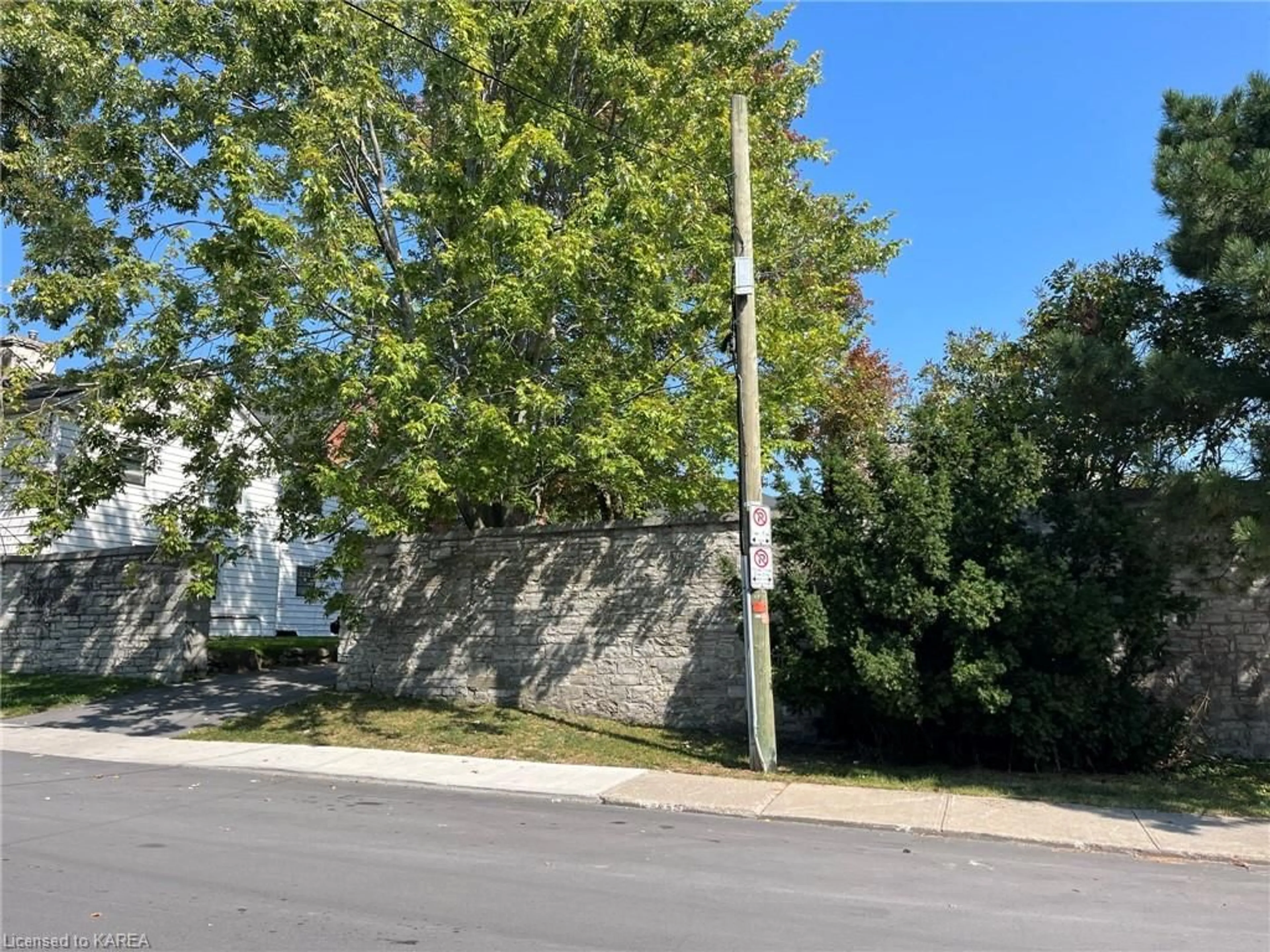 Frontside or backside of a home, the street view for 51 Gore St, Kingston Ontario K7L 2L1