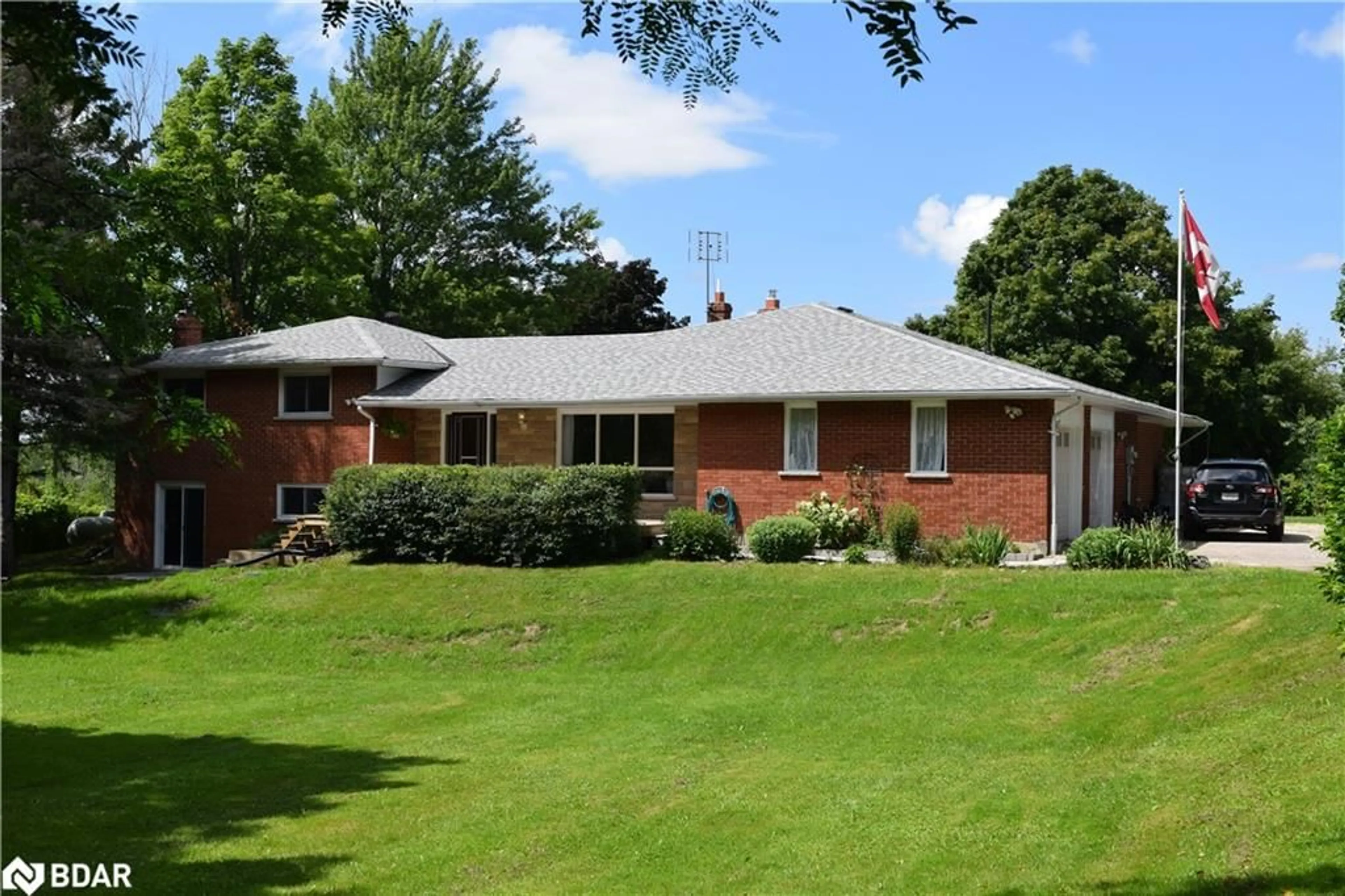 Frontside or backside of a home, the front or back of building for 5884 7th Line, Beeton Ontario L0G 1A0