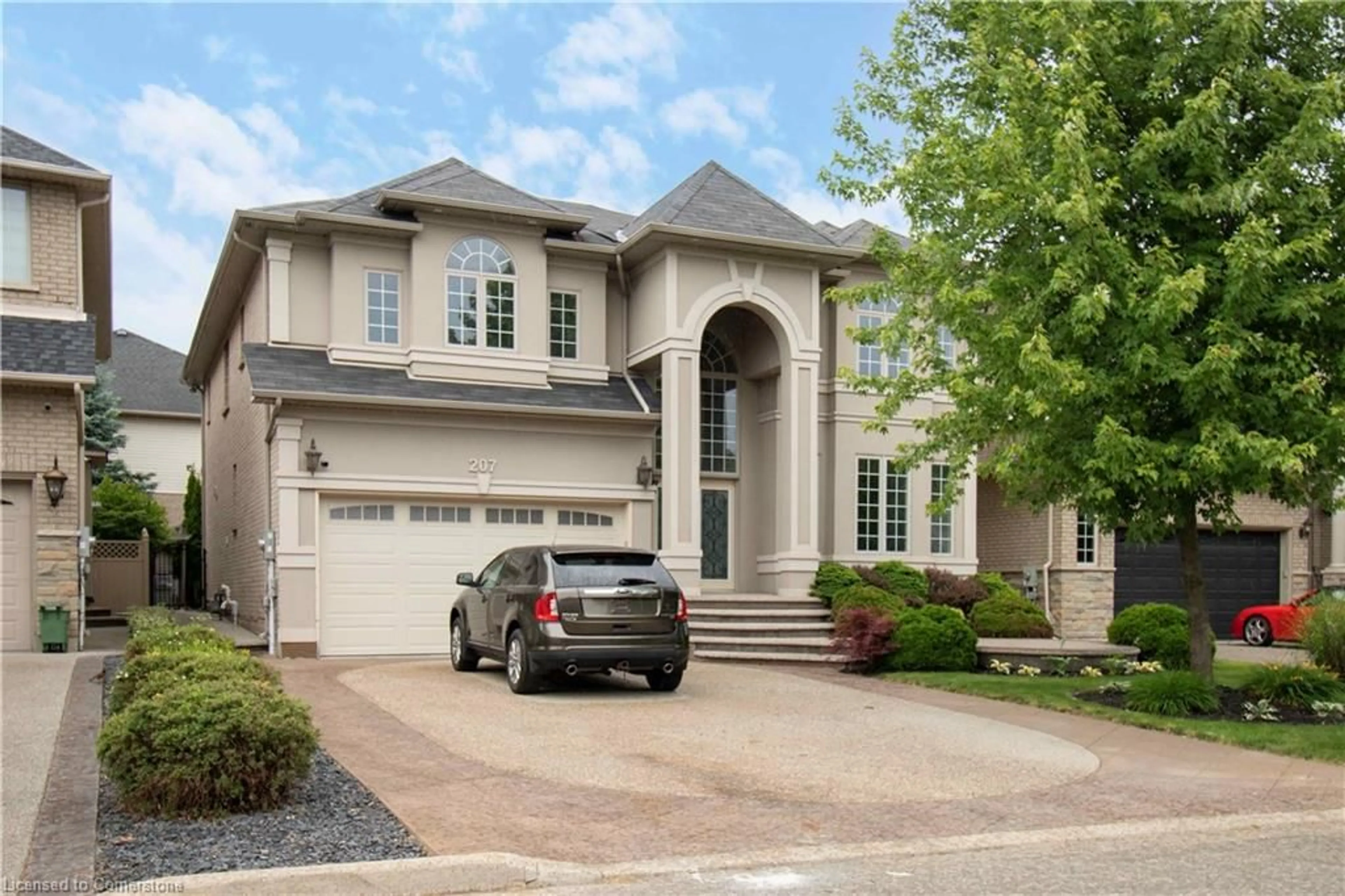 Frontside or backside of a home for 207 Diiorio Cir, Ancaster Ontario L9K 1T1