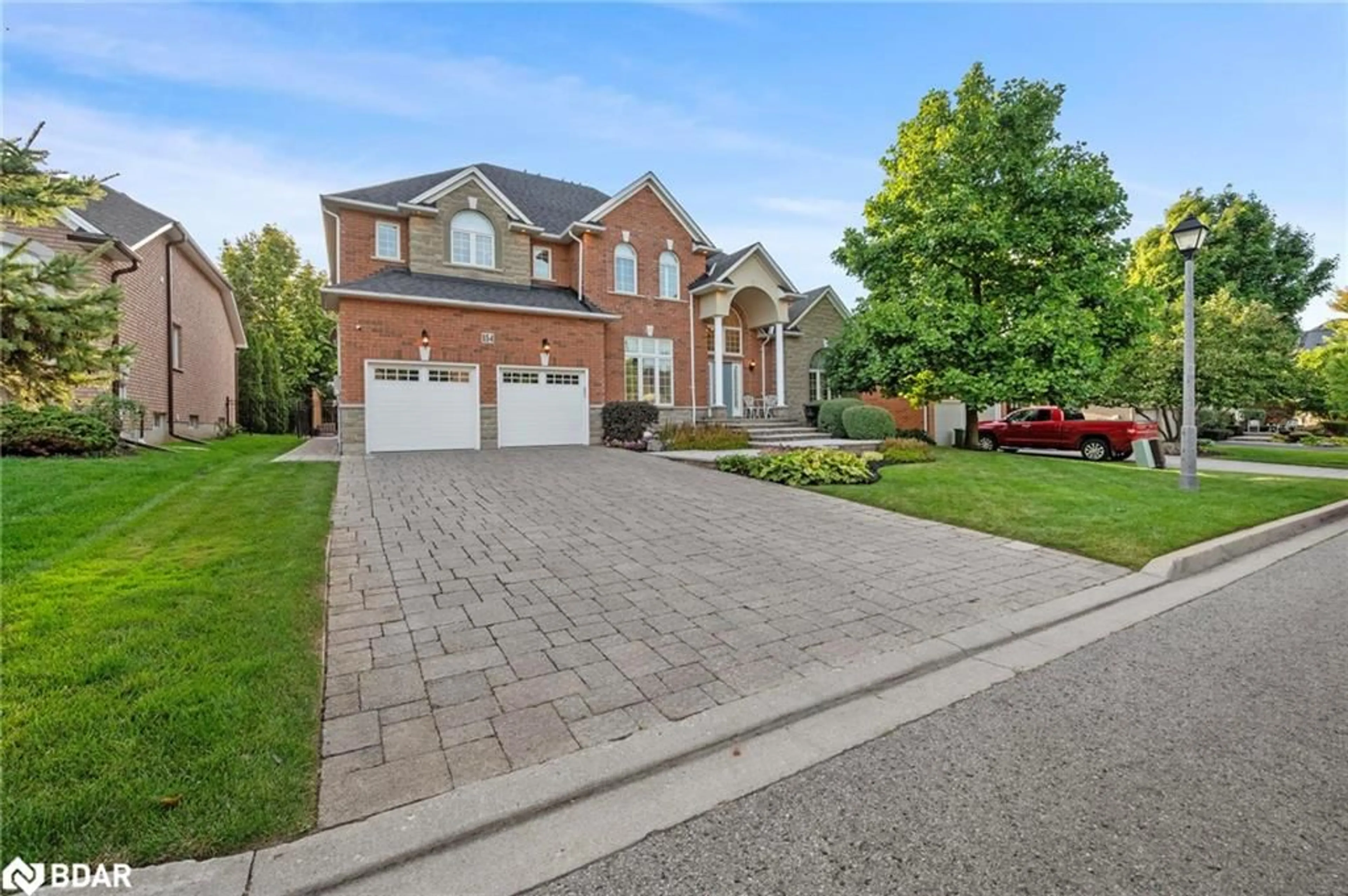 Home with brick exterior material for 154 Foxridge Dr, Ancaster Ontario L9G 5B9